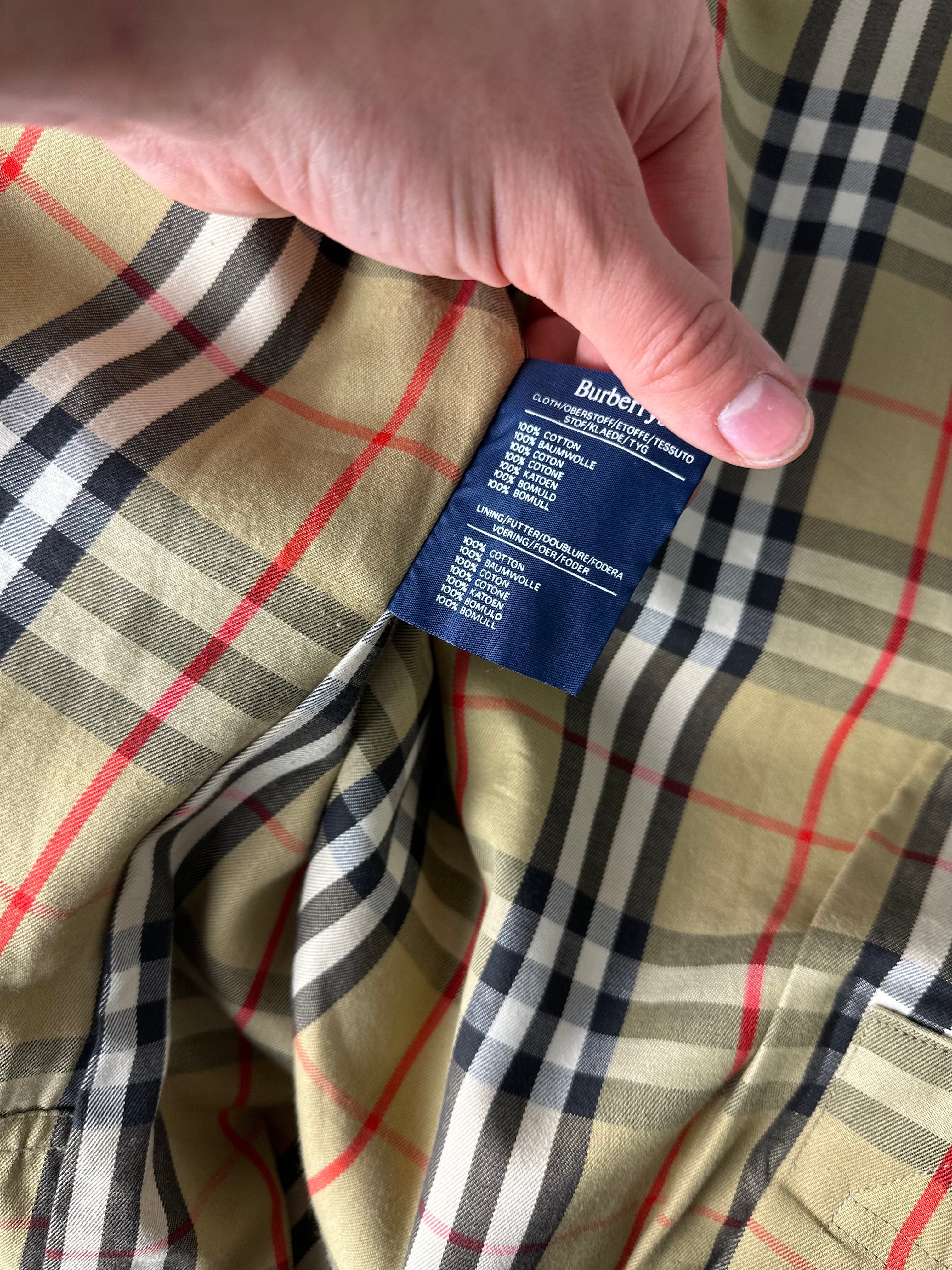 Burberrys Trenchcoat (50/L)