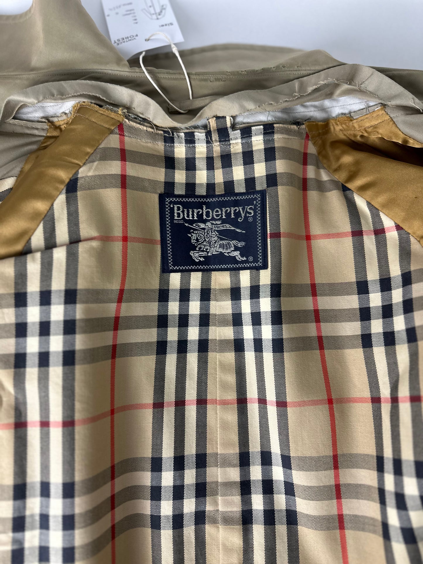 Burberrys Trenchcoat (48/M)