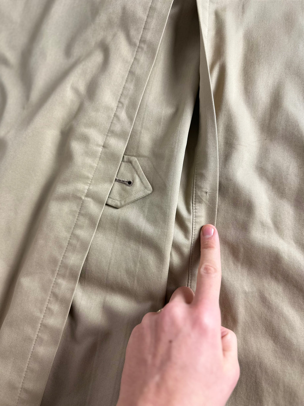 Burberrys Trenchcoat (14/L)