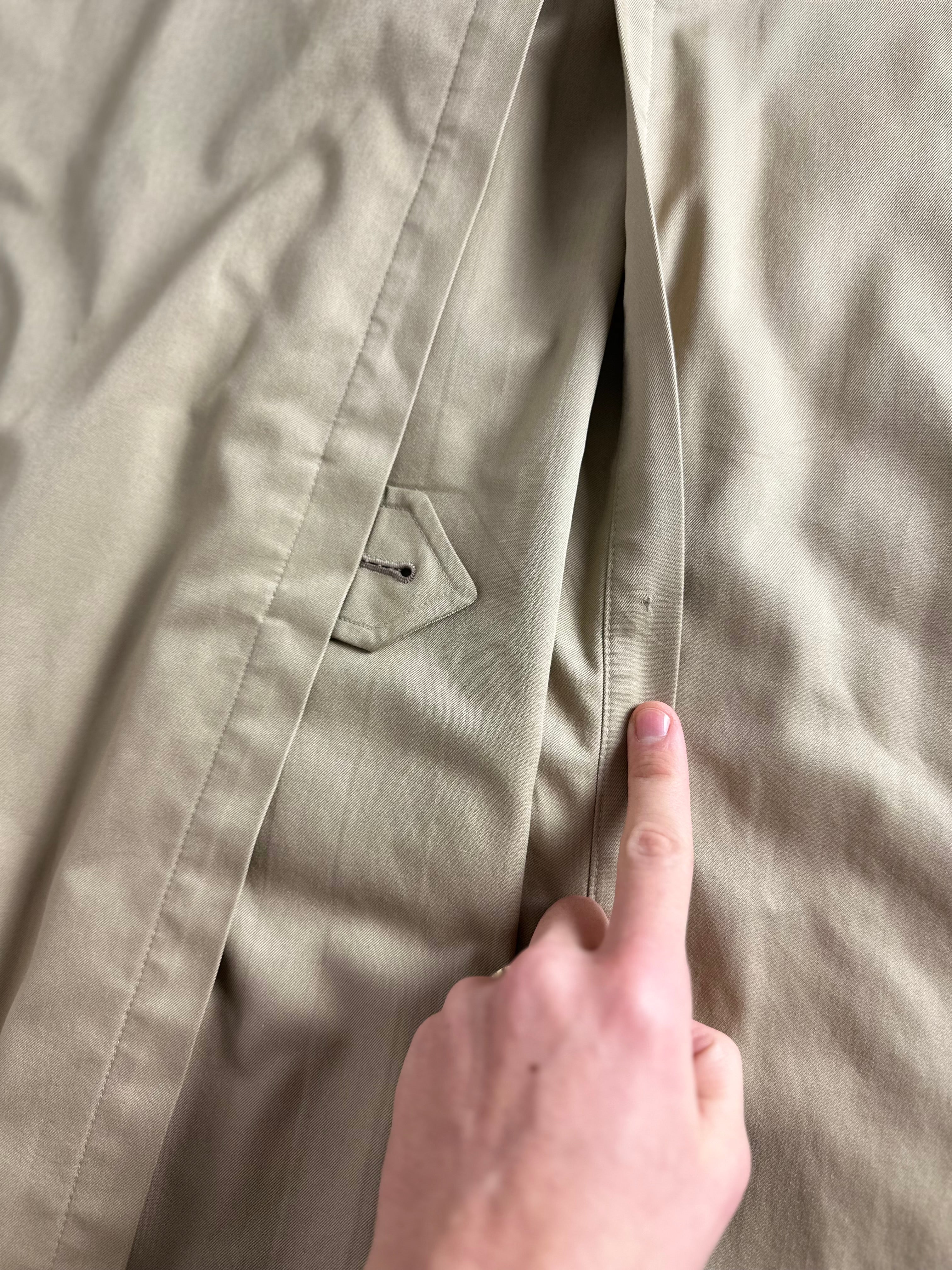 Burberrys Trenchcoat (14/L)