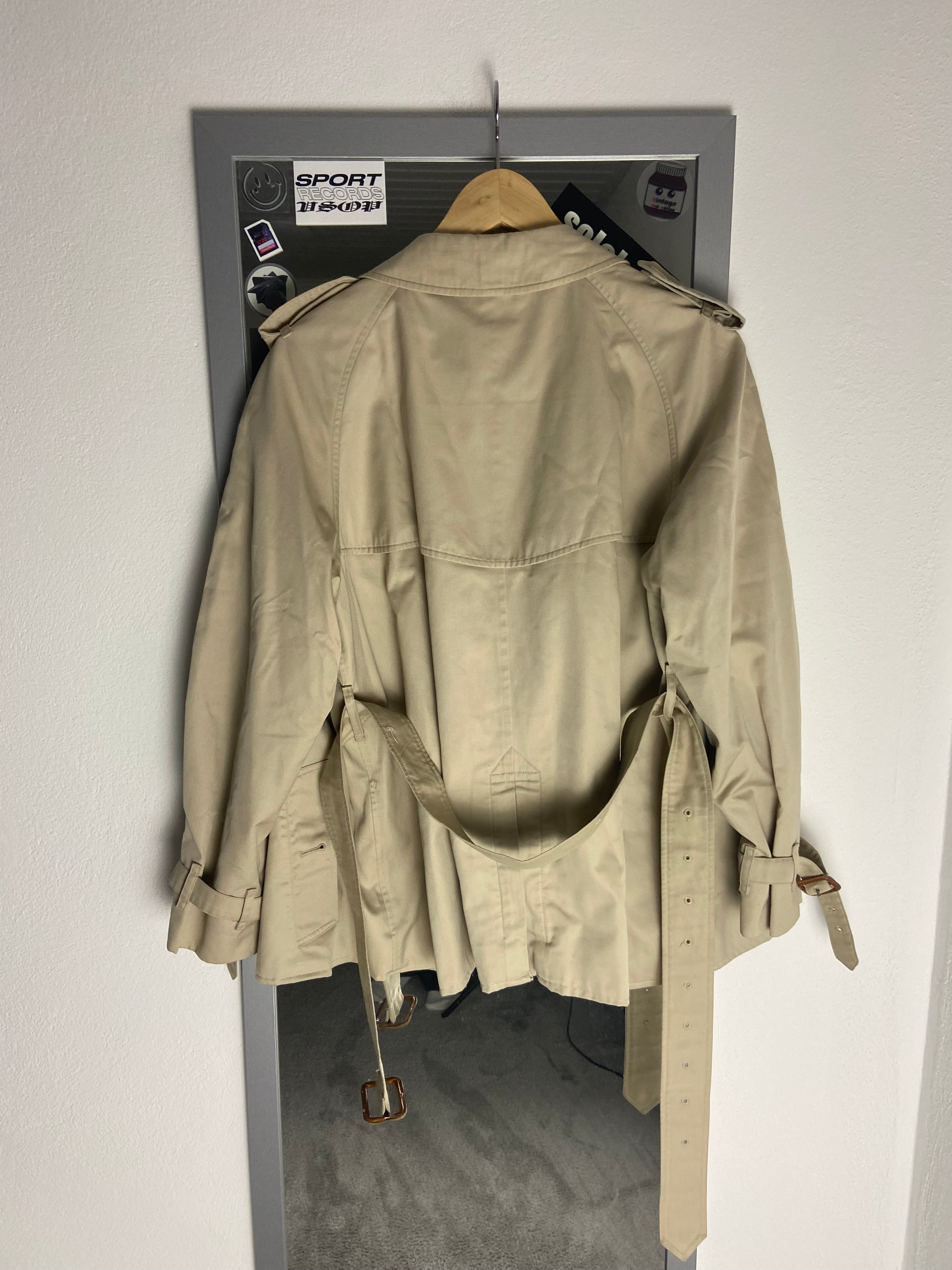 Burberrys Trenchcoat (12/M)
