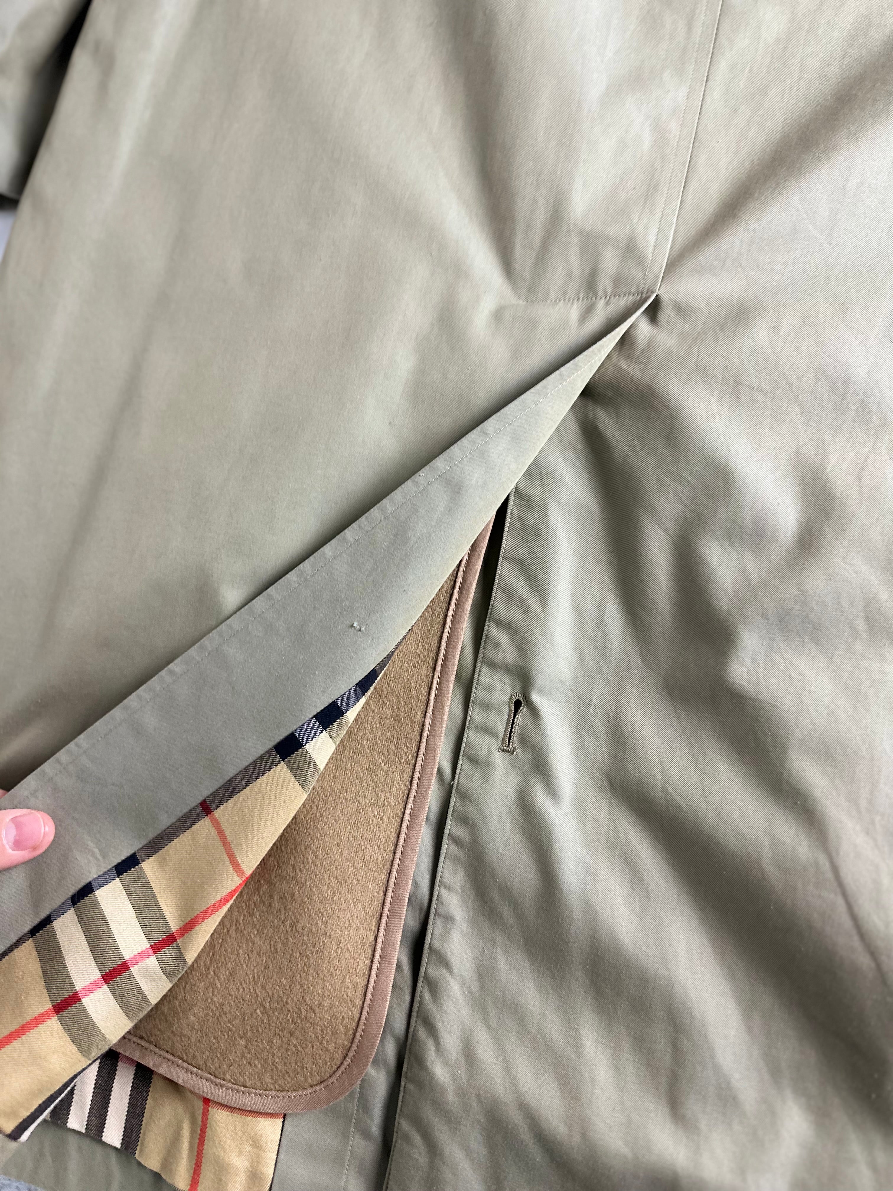 Burberrys Carcoat (46/S) including Inlet