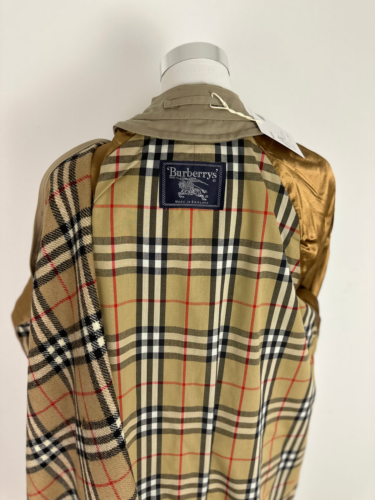 Vintage Burberry Car Coat Beige Size 16 XL With Lining
