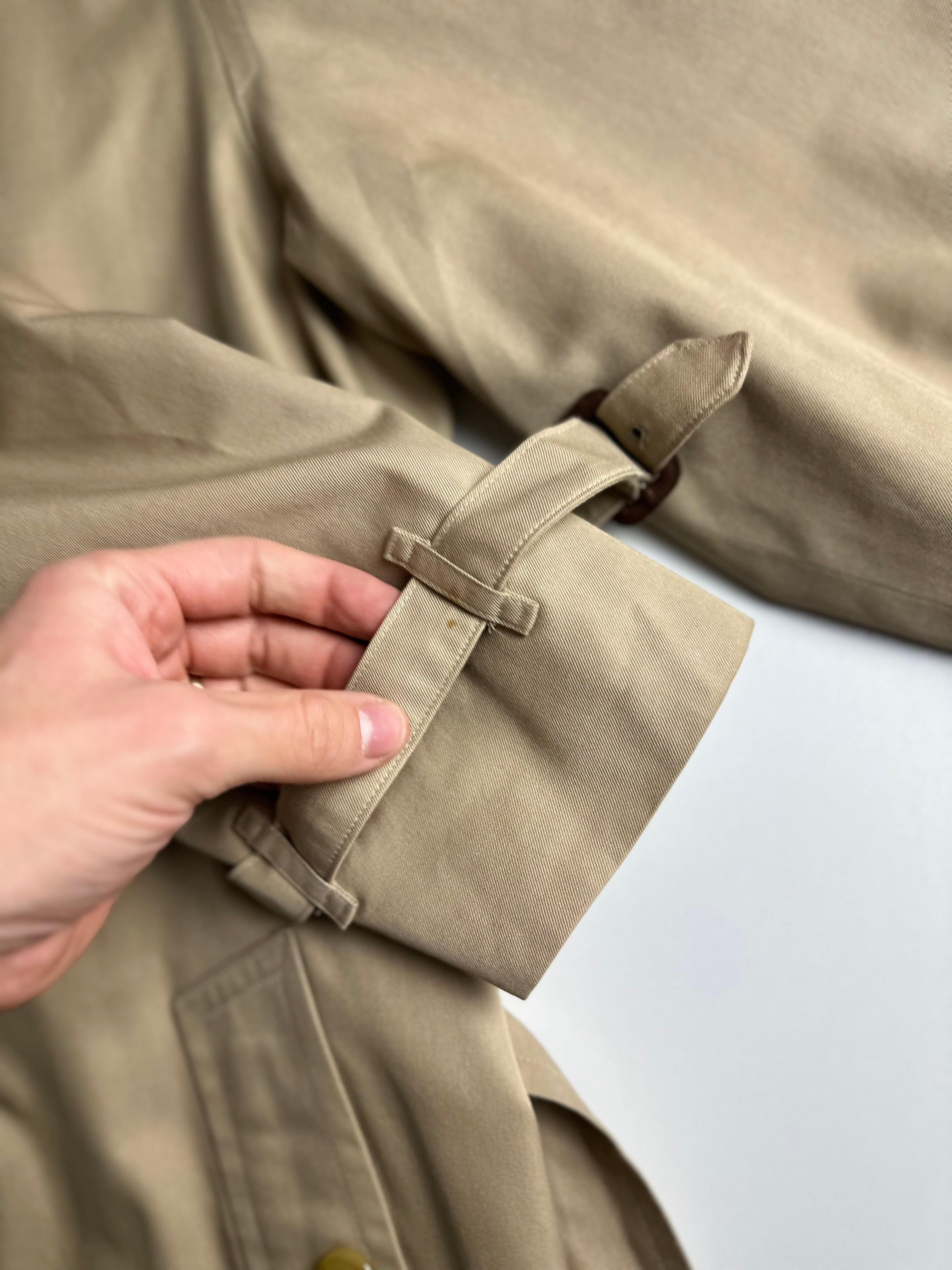 Burberrys Trenchcoat (52/L)