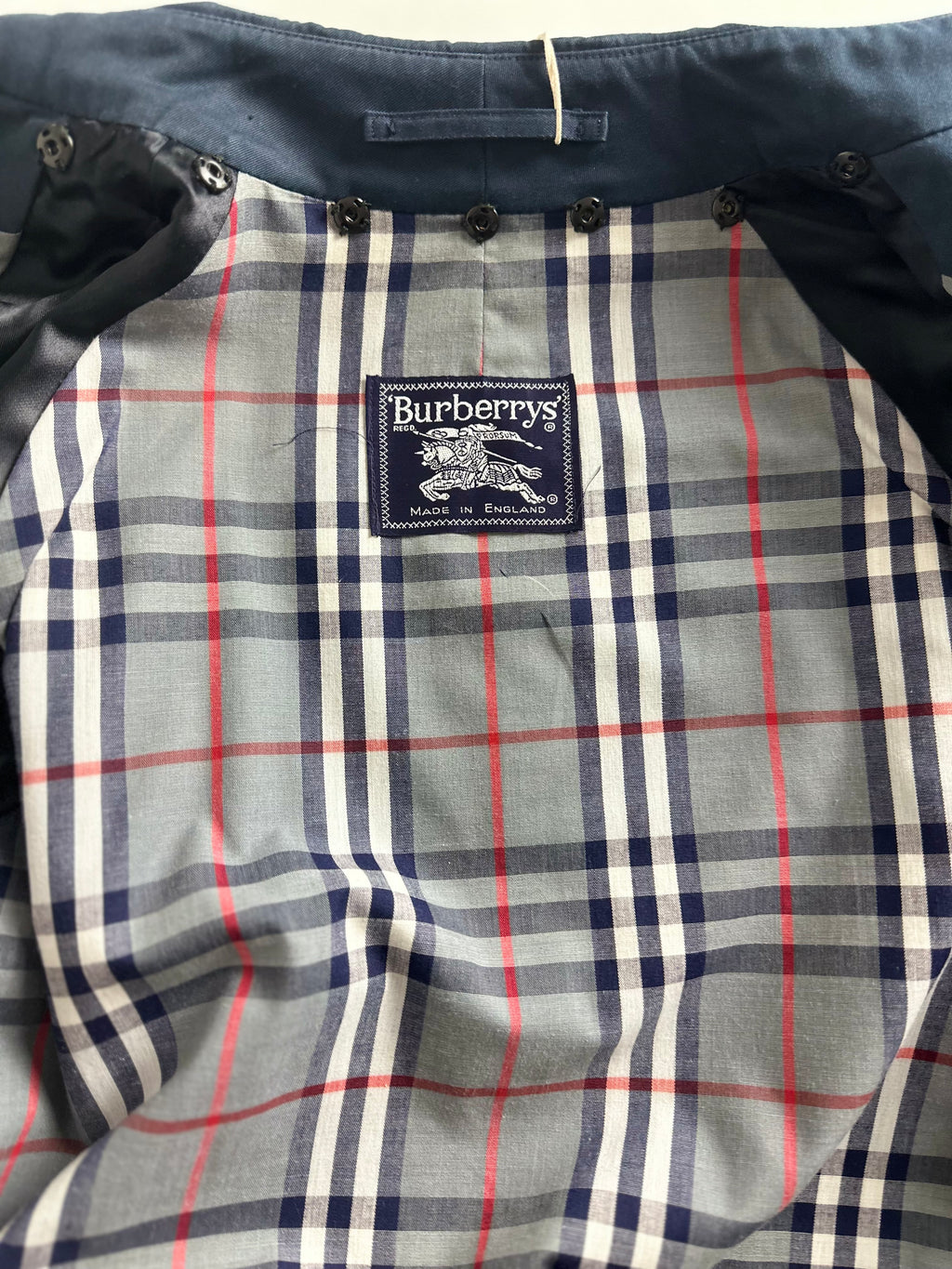 Burberrys Trenchcoat (12/M)