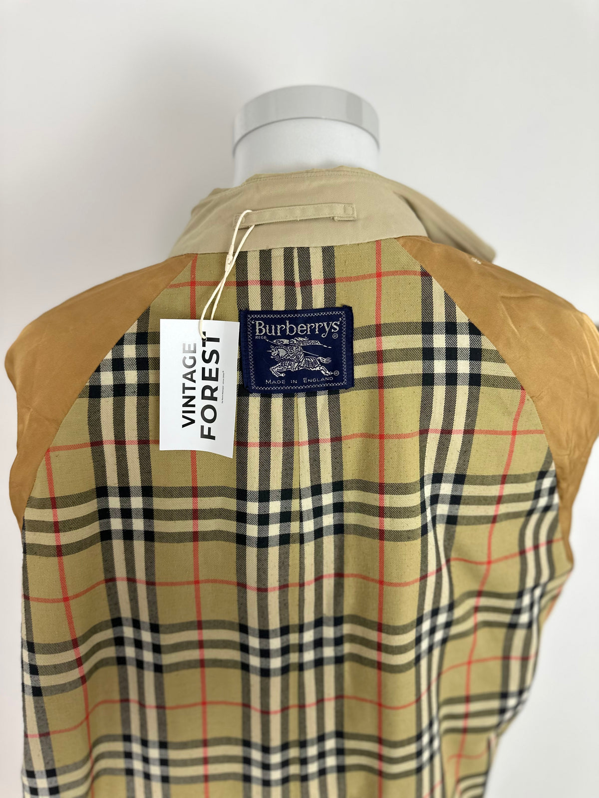 Vintage Burberry Trench Coat Creme Size 52 L