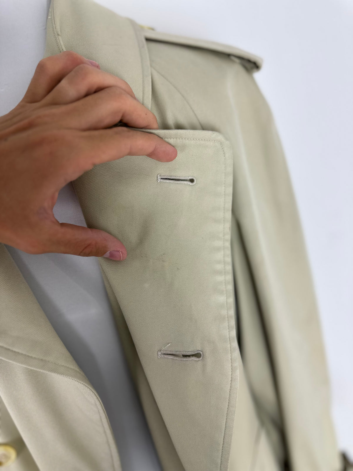 Vintage Burberry Trench Coat Creme Size 50 L
