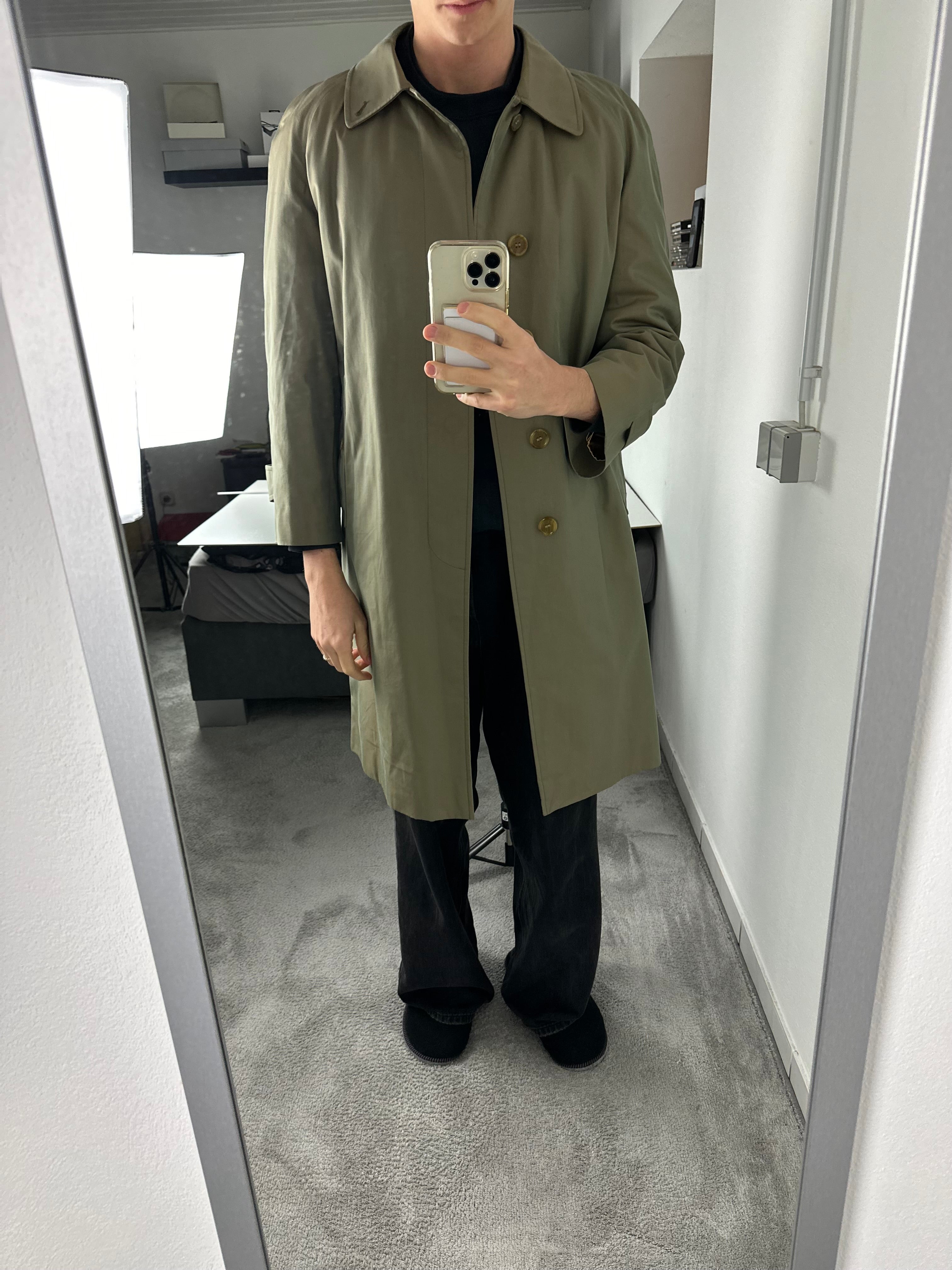 Burberrys Carcoat (46/S) including Inlet