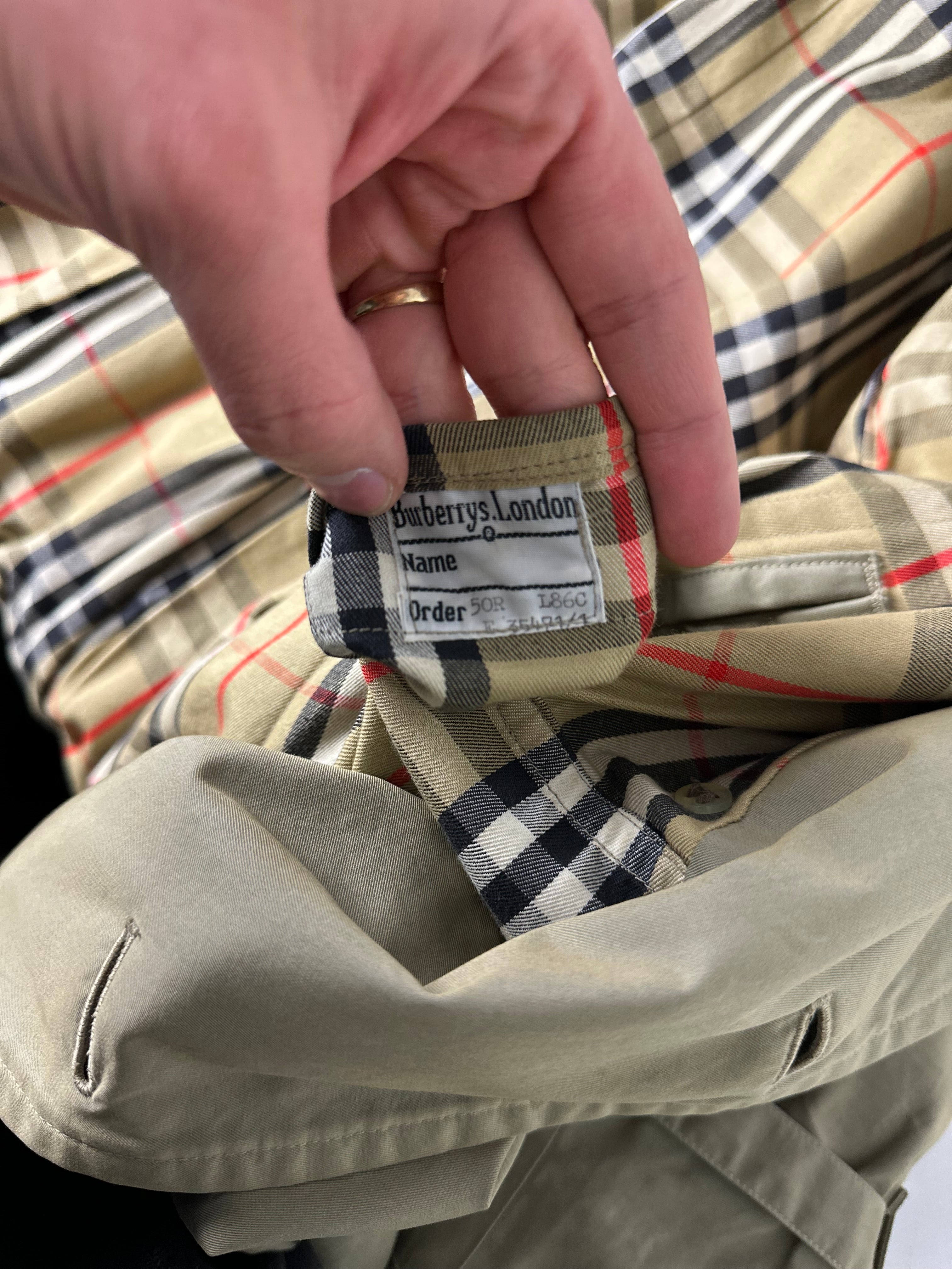Burberrys Trenchcoat (50/L)