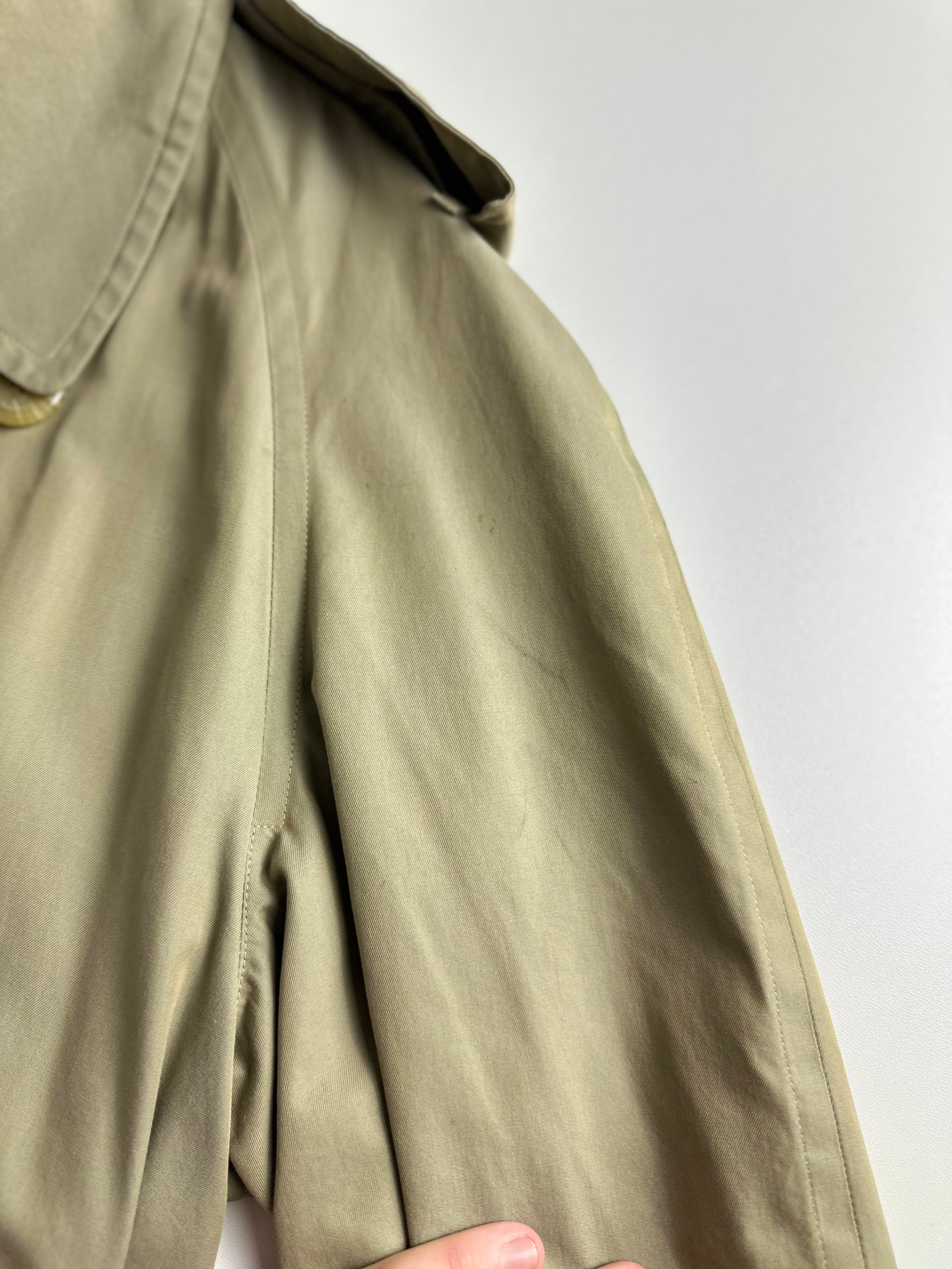 Burberrys Trenchcoat (52/L)