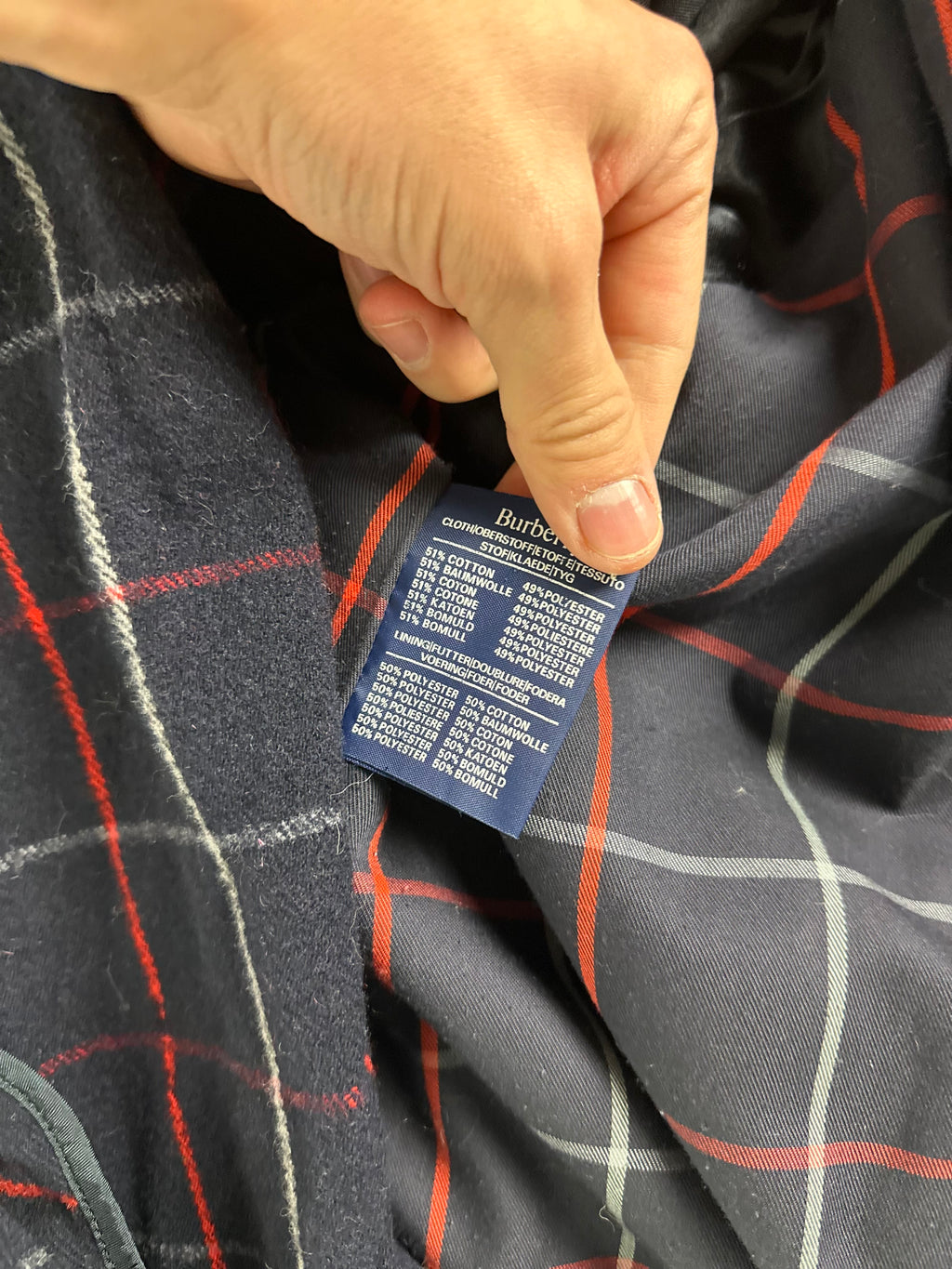 Burberrys Trenchcoat (16/XL) including Inlet