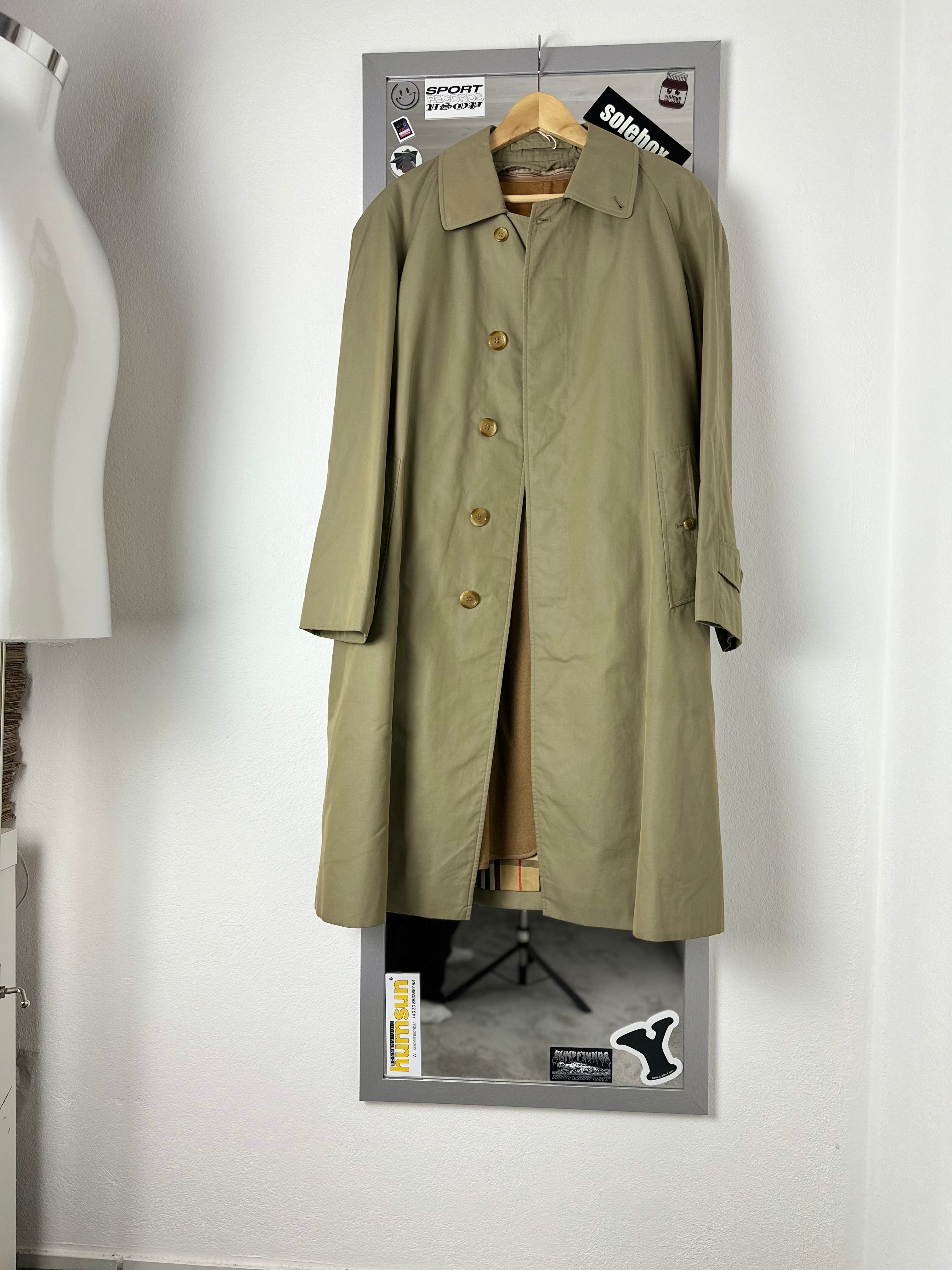 Burberrys Carcoat (46/S) including Inlet