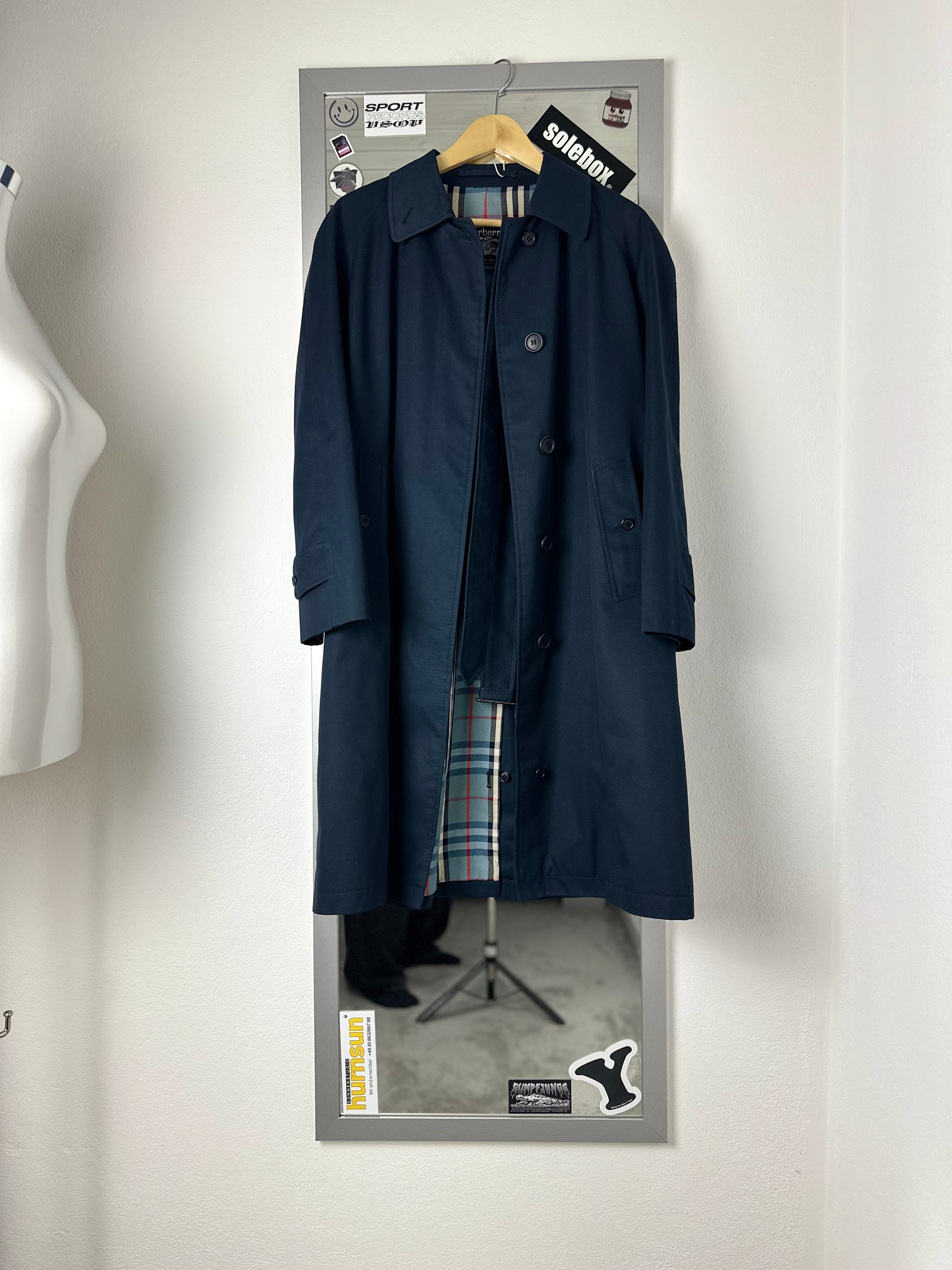 Burberrys Trenchcoat (12/M)