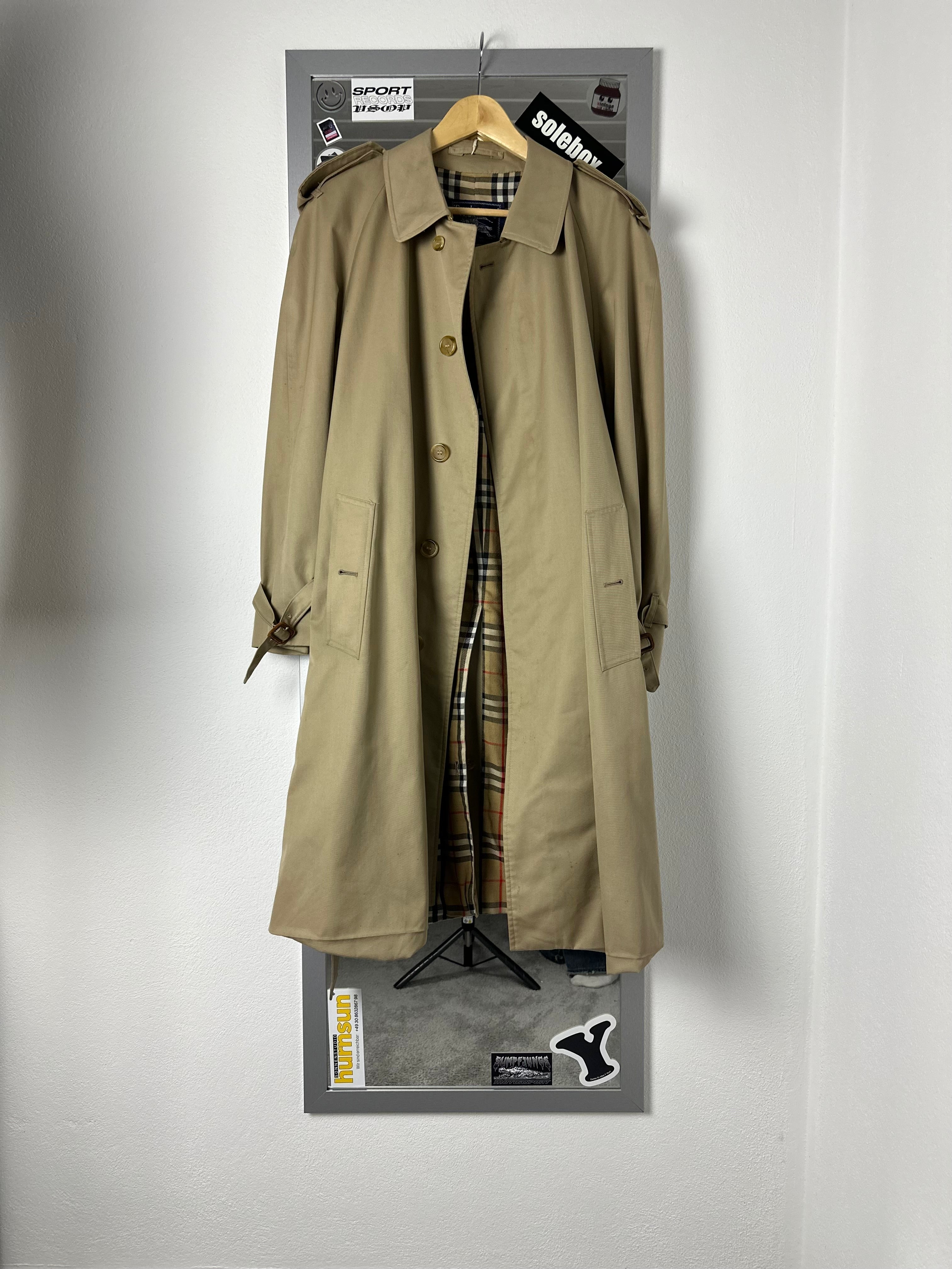 Burberrys Trenchcoat (50/L)
