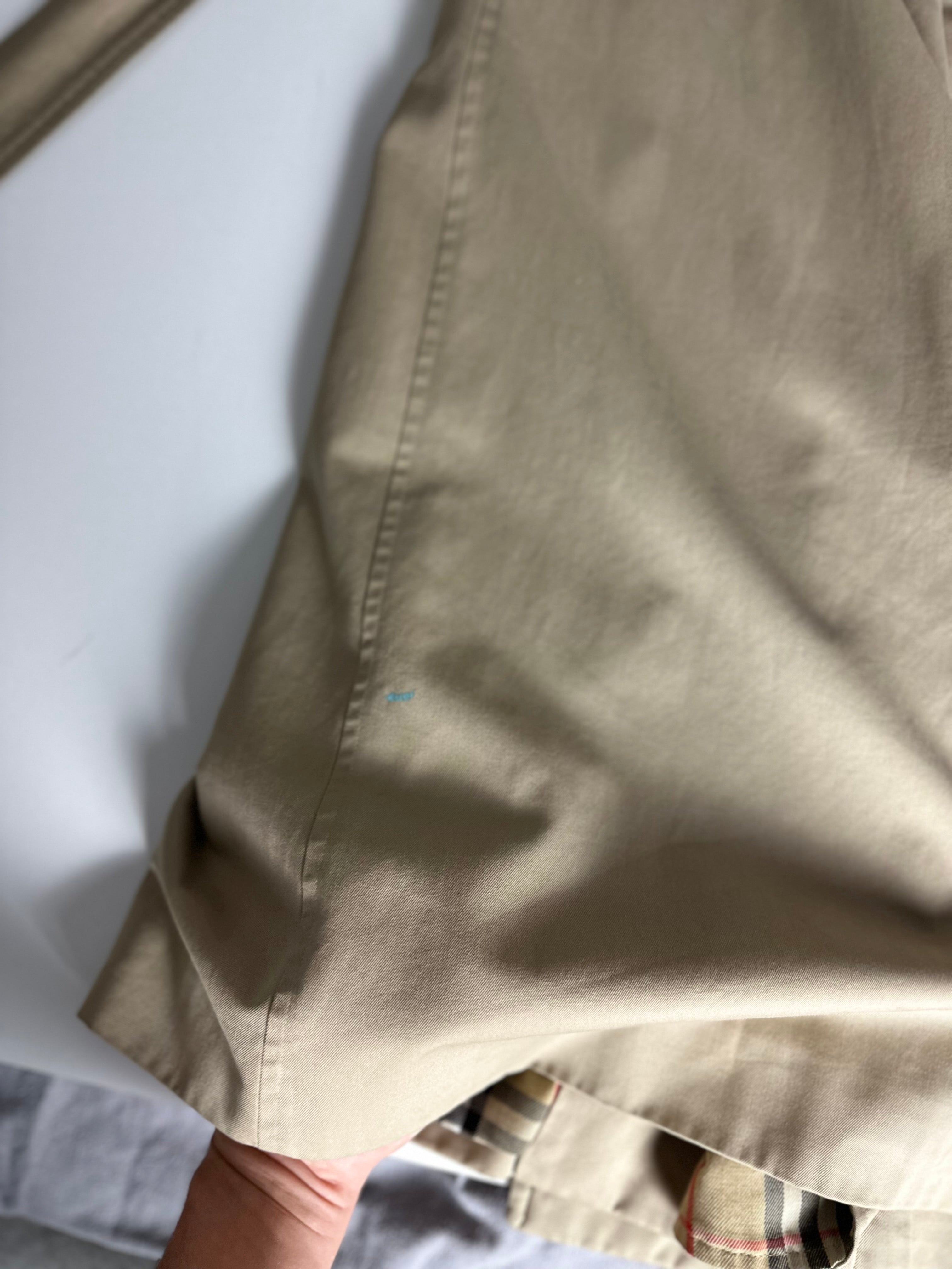Burberrys Trenchcoat (8/XS)