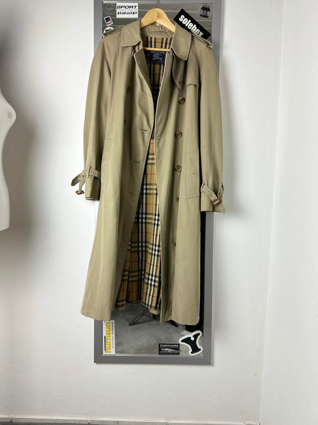 Burberrys Trenchcoat (14/L)
