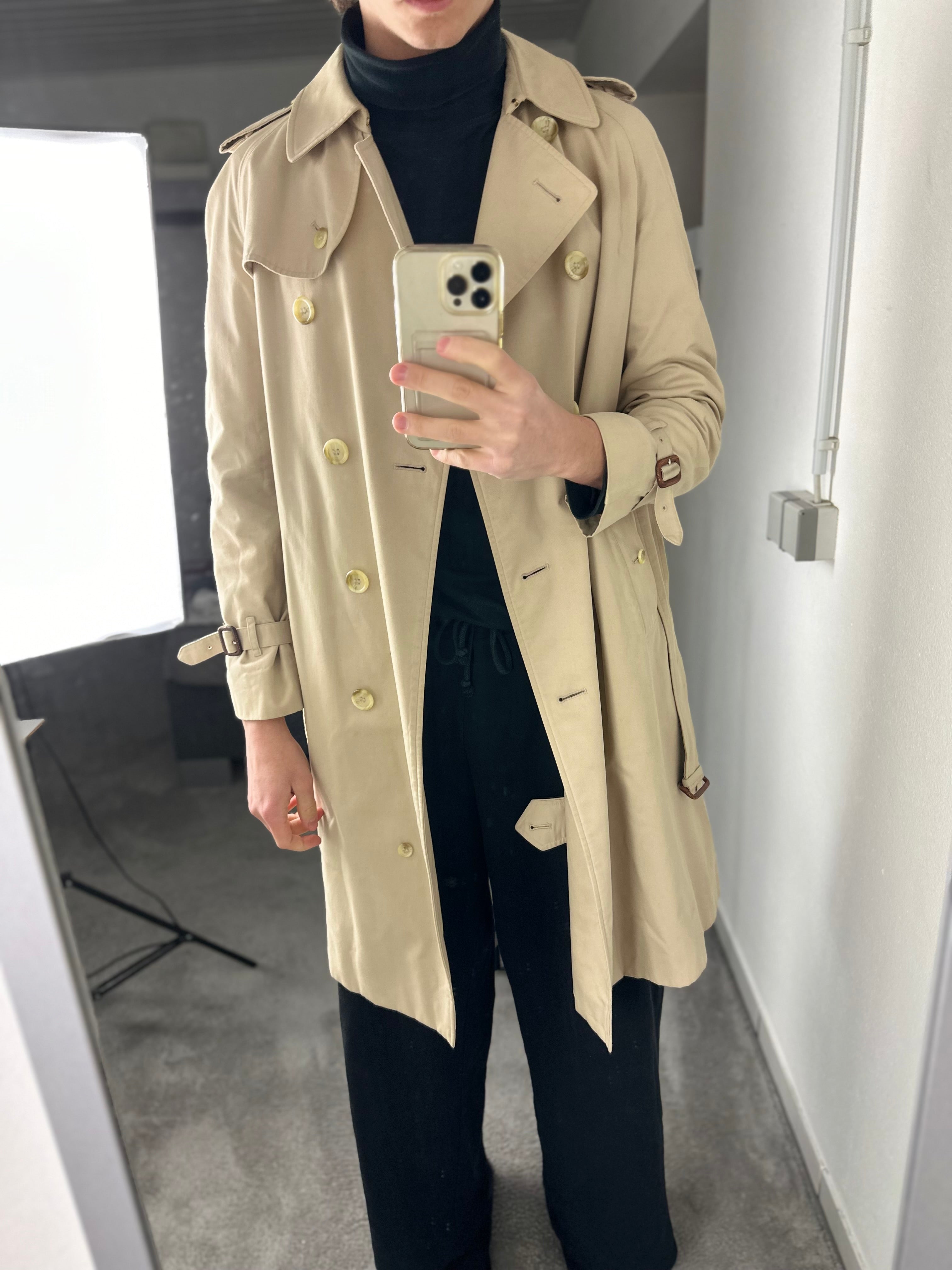 Burberrys Trenchcoat (12/M)