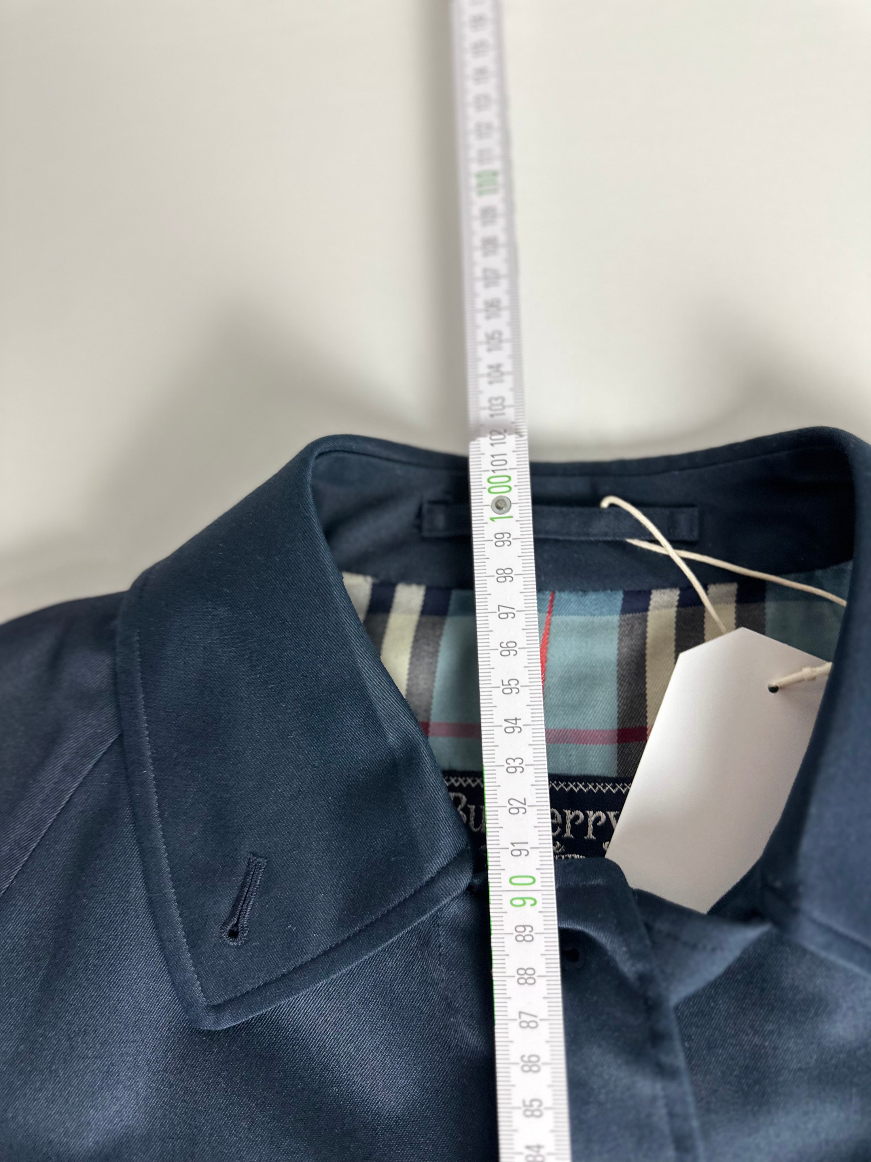 Burberrys Trenchcoat (12/M)