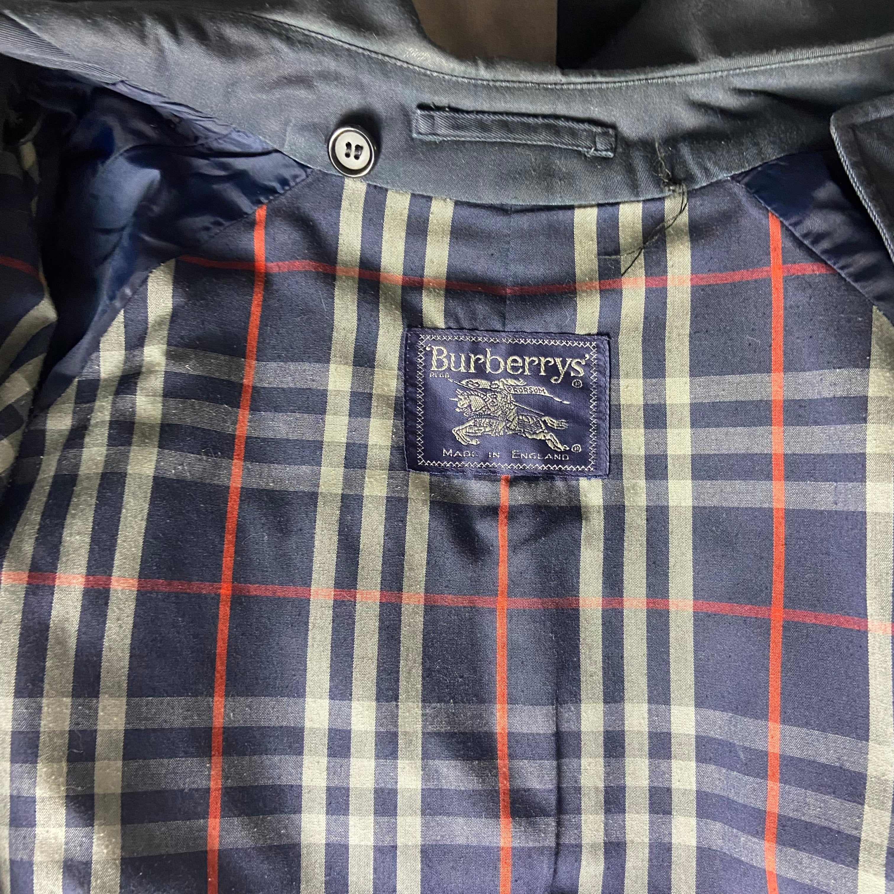 Burberry Trenchcoat Size 12/M
