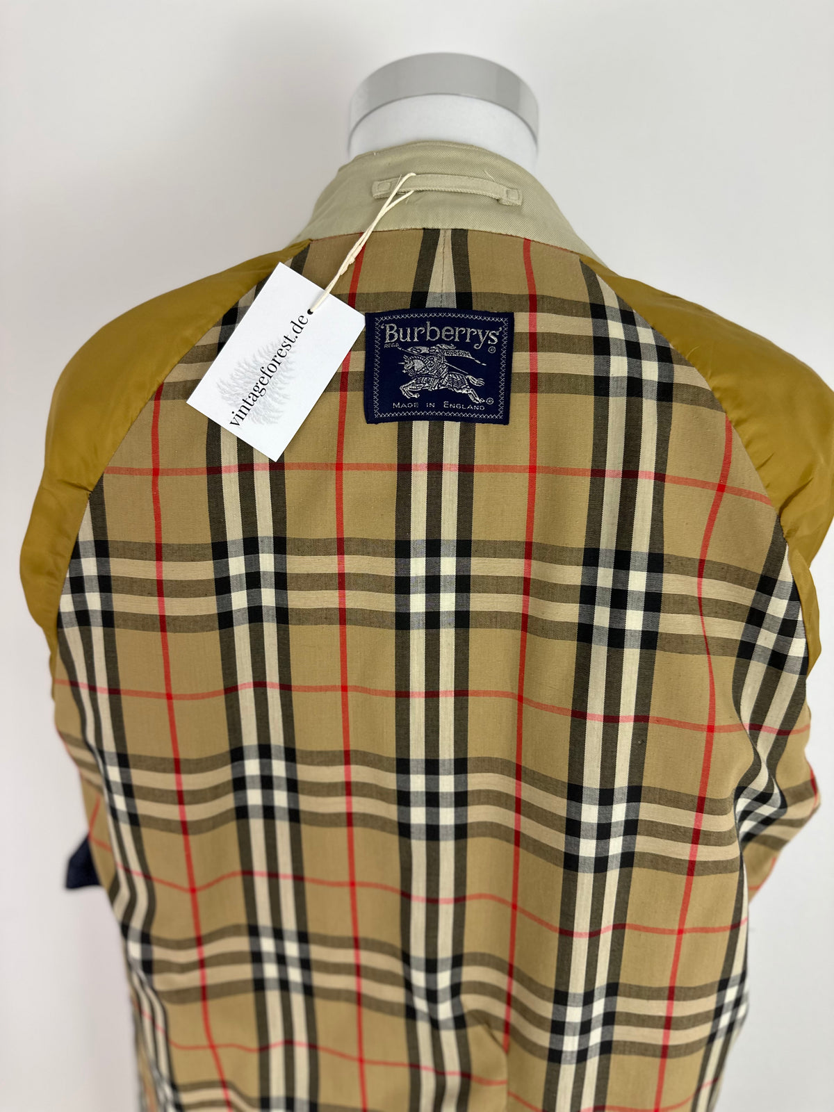 Vintage Burberry Trench Coat Creme Size 50 L