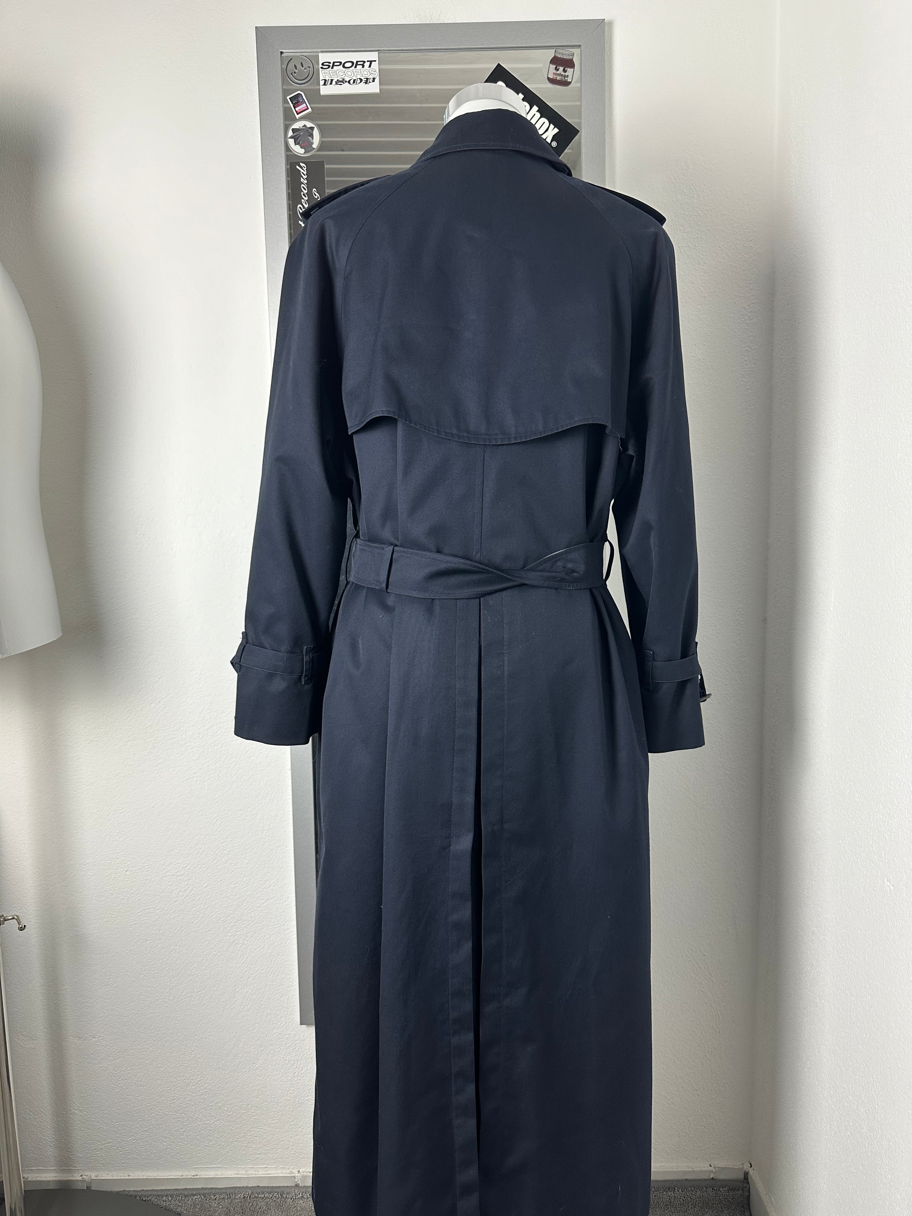 Burberrys Trenchcoat (14/L) including Inlet