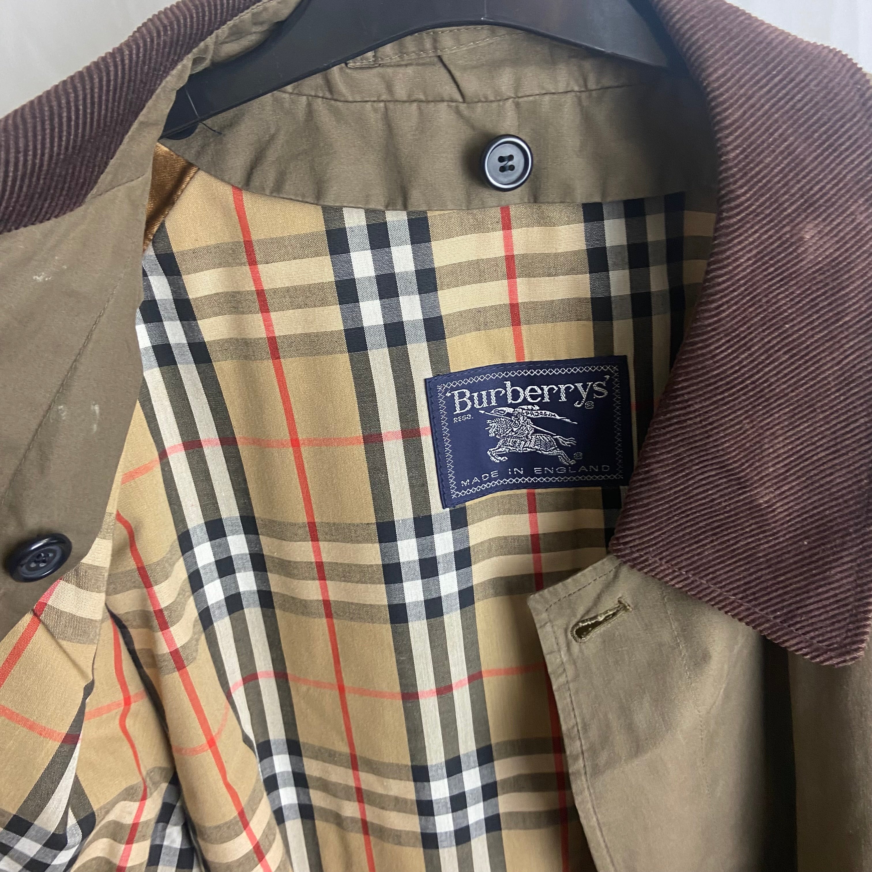 Burberrys Coat (54/XL) including Inlet