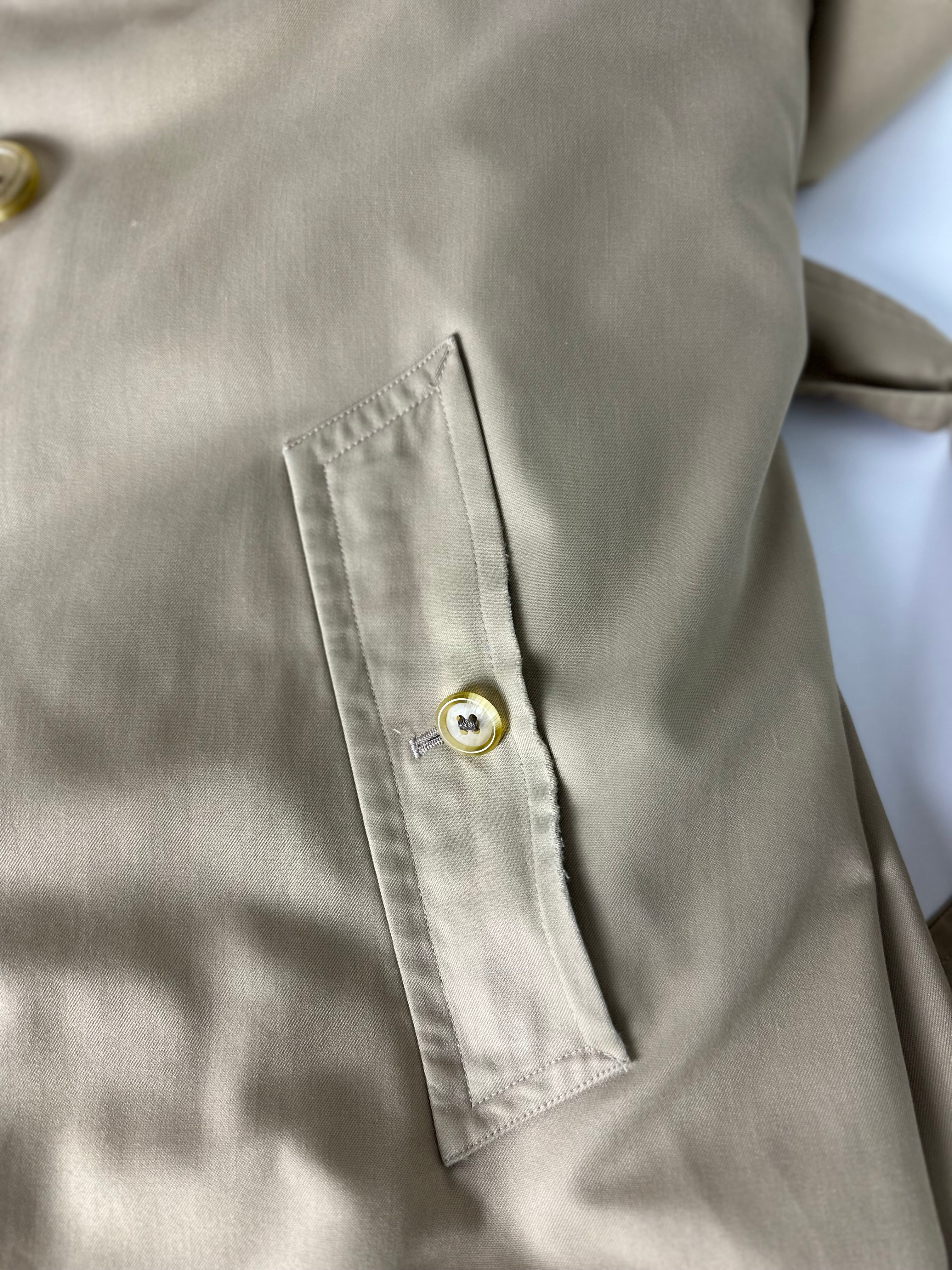 Burberrys Trenchcoat (54/XL) including Inlet
