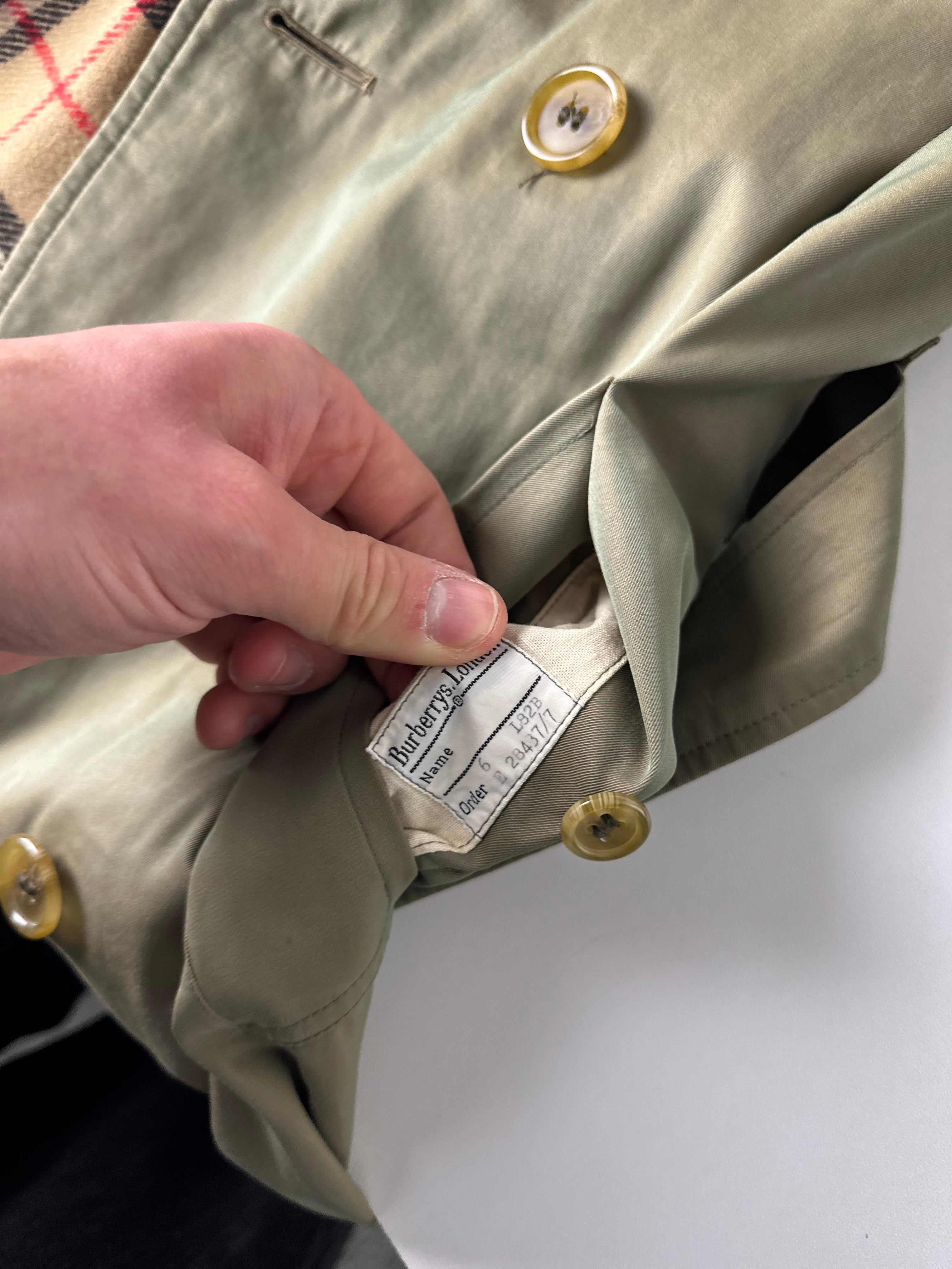 Burberrys Trenchcoat (6/XXS) including Inlet