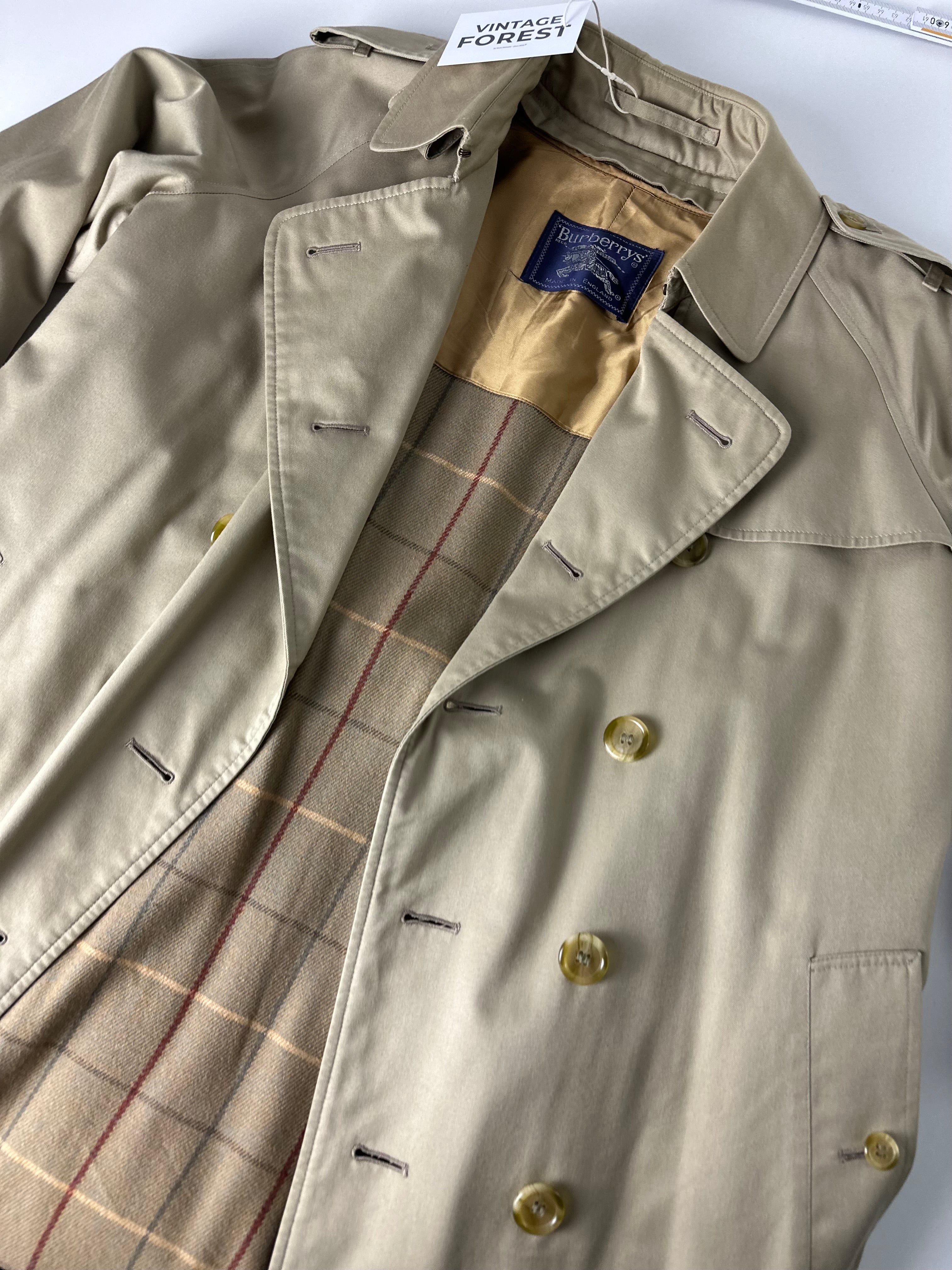 Burberrys Trenchcoat (10/S) including Inlet
