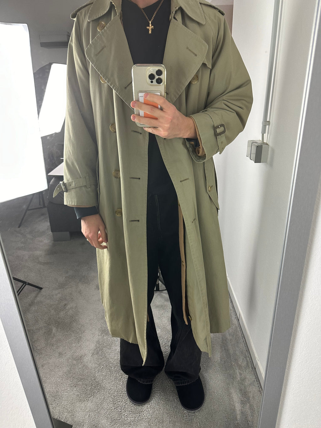 Burberrys Trenchcoat (48/M) including Inlet