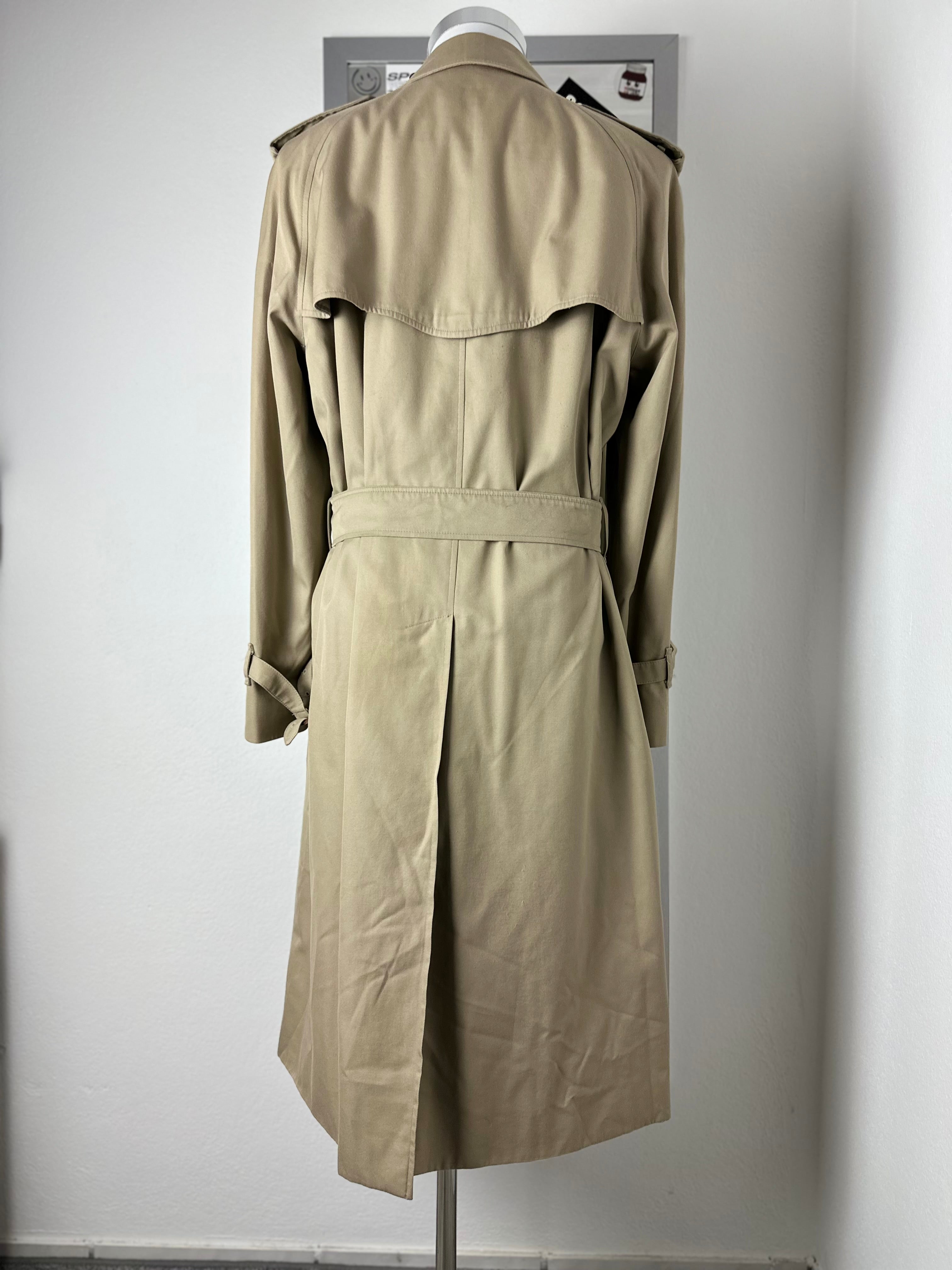 Burberrys Trenchcoat (50/L)