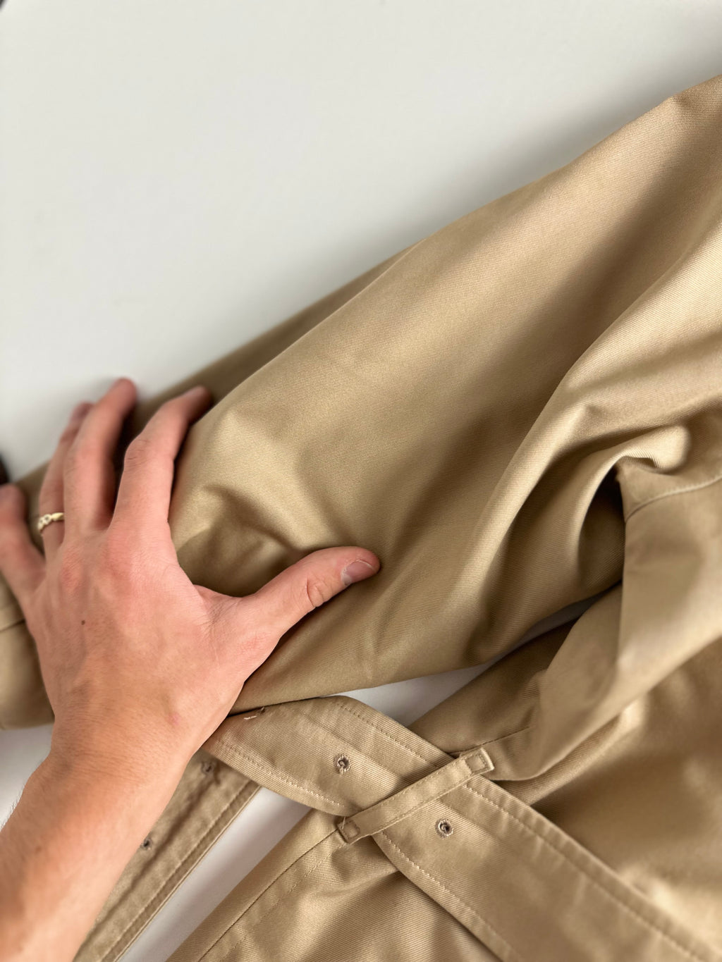Burberrys Trenchcoat (12/M) including Inlet
