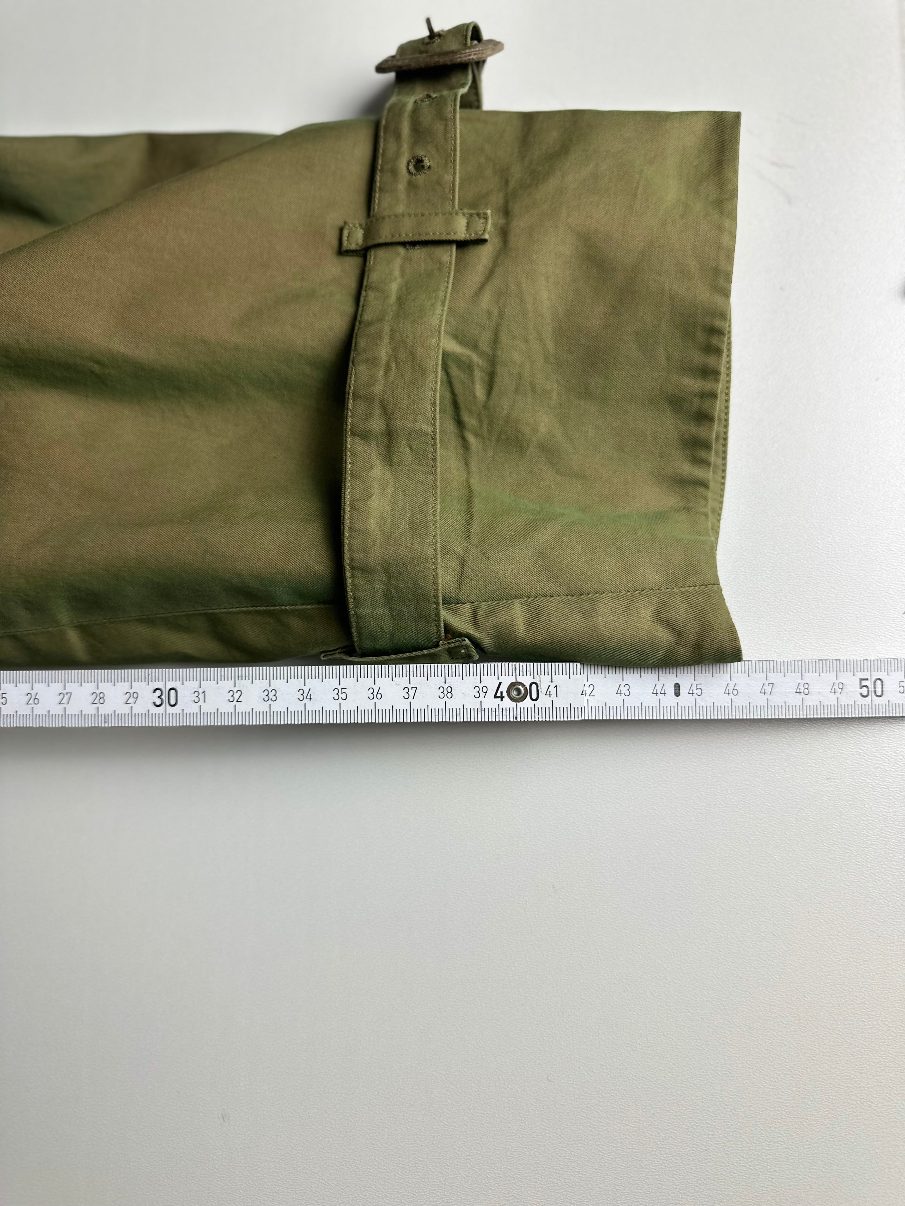 Burberrys Trenchcoat (50/L) including Inlet