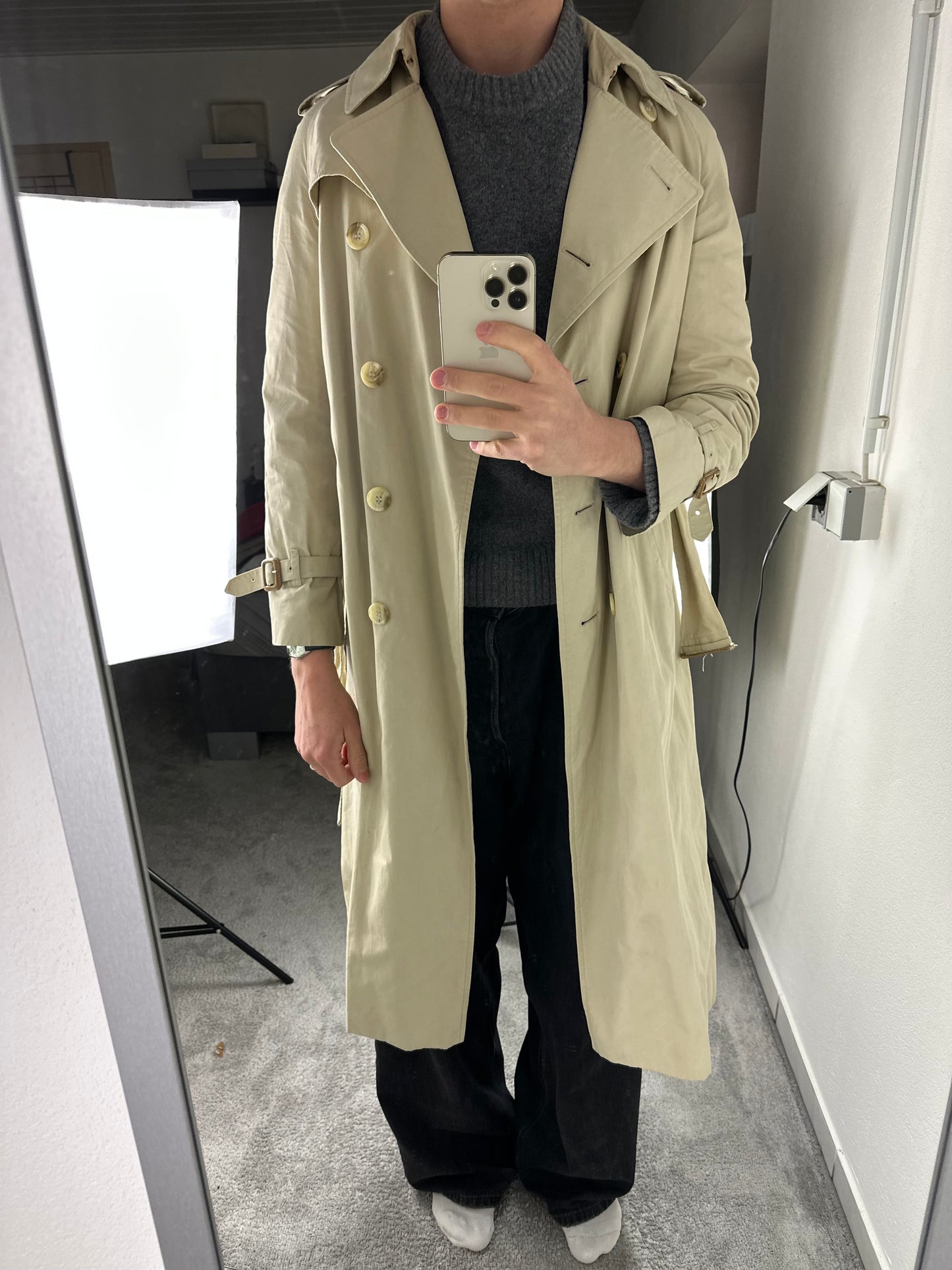 Burberrys Trenchcoat (10/S)