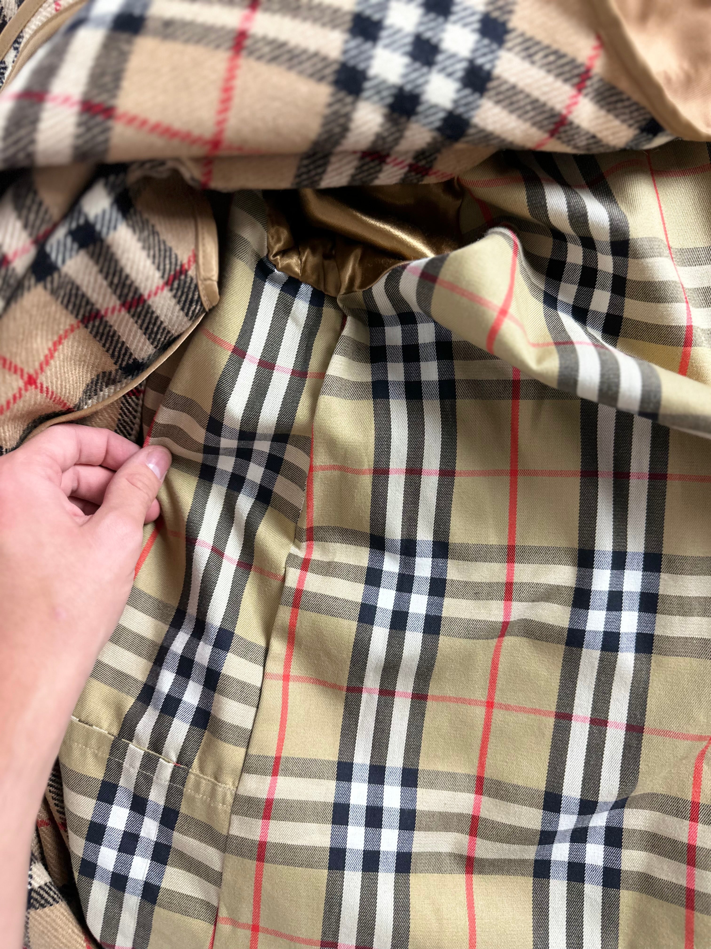 Burberrys Carcoat (50/L) including Inlet