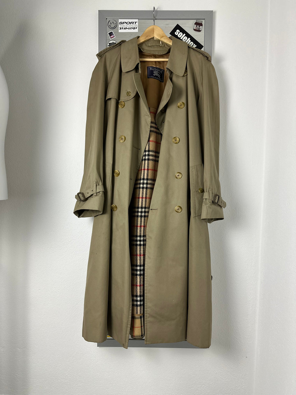 Burberrys Trenchcoat (52/L) including Inlet