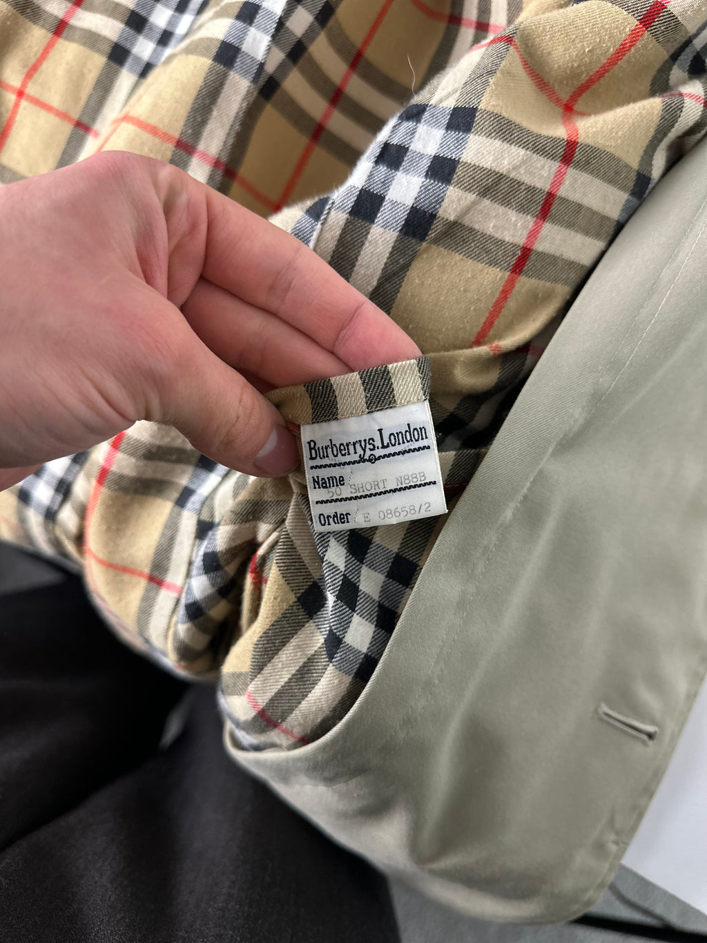 Burberrys Trenchcoat (50/L)