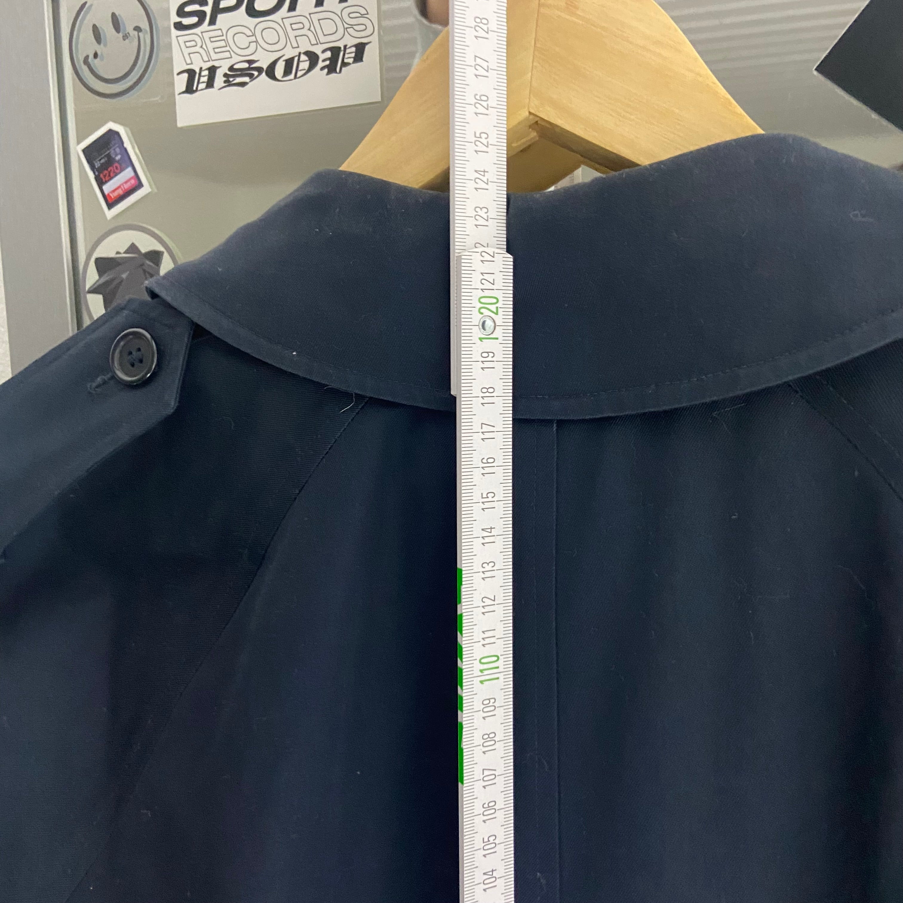 Burberry Trenchcoat Size 50/L with Inlet
