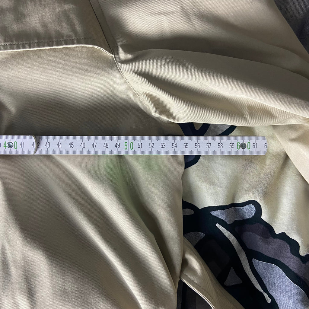 Burberrys Trenchcoat (12/M)