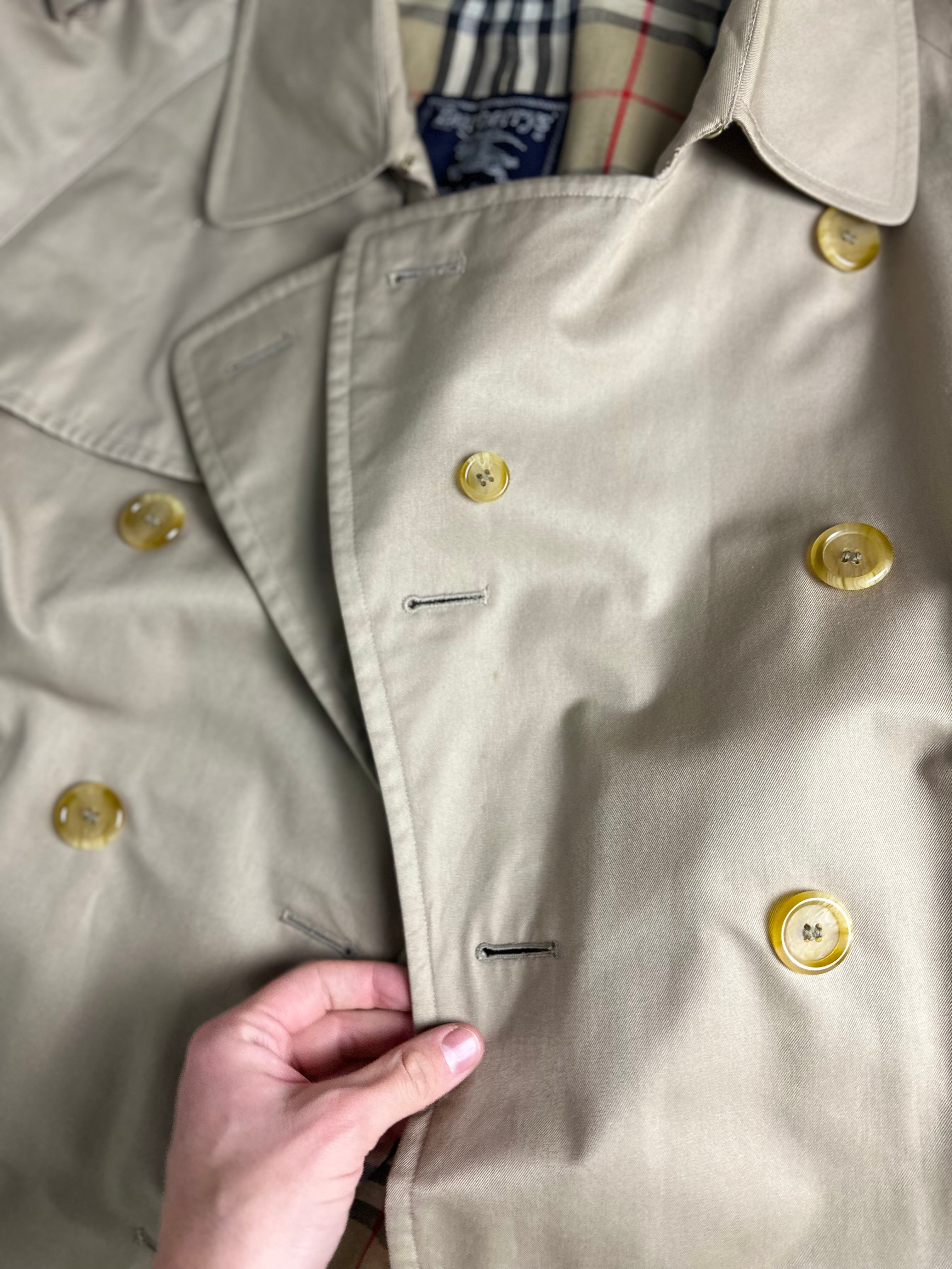 Burberrys Trenchcoat (52/L)