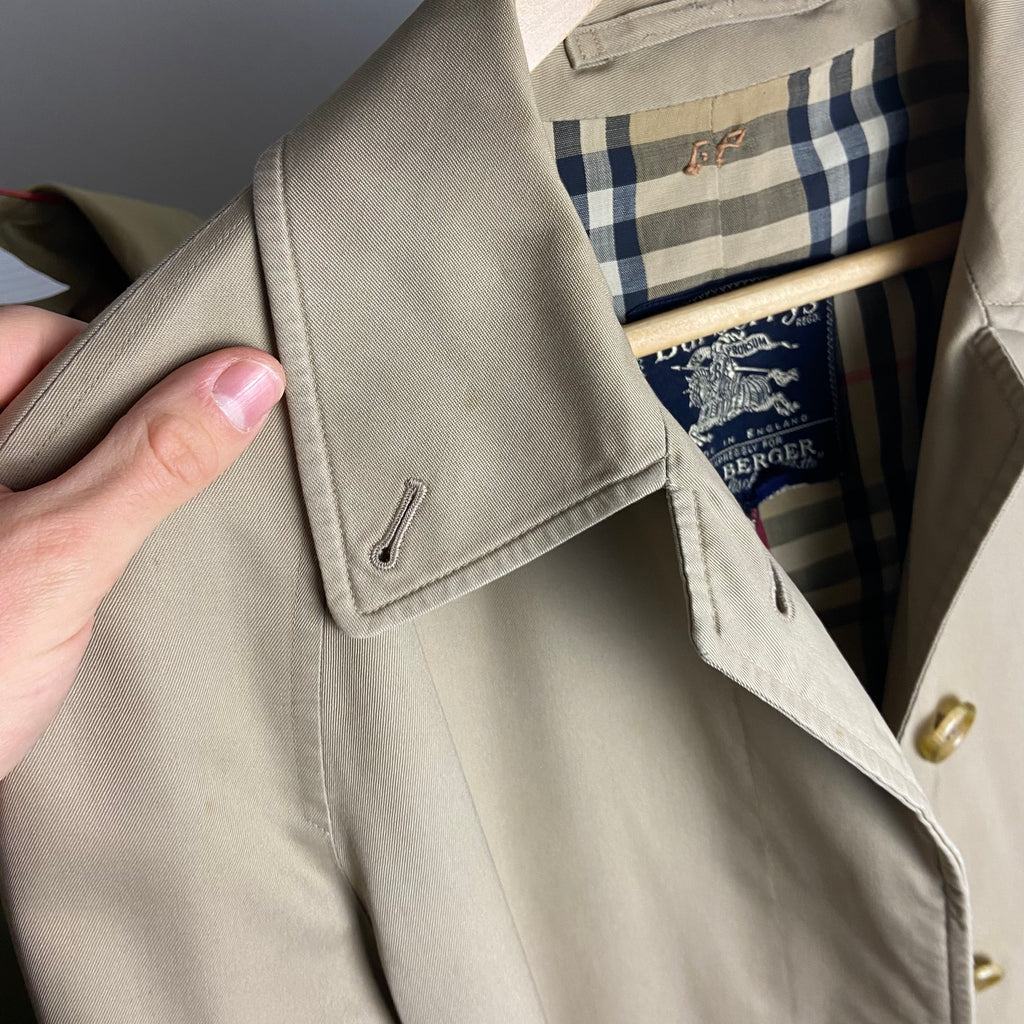 Burberry Trenchcoat Size 10/S