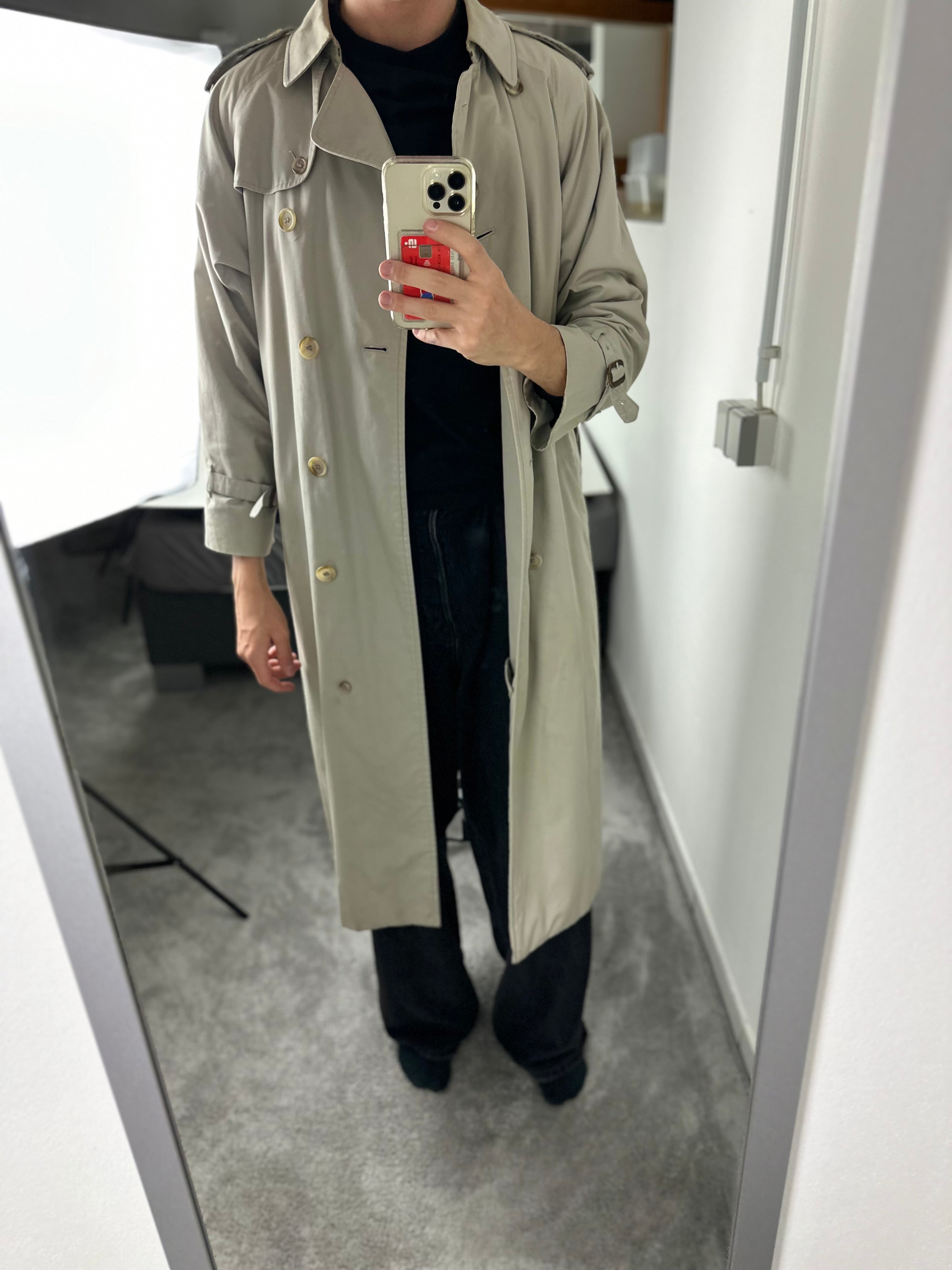Burberrys Trenchcoat (12/M)