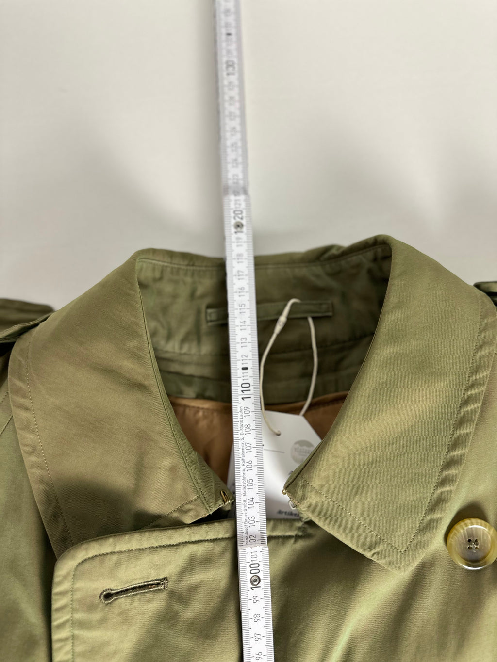 Burberrys Trenchcoat (50/L) including Inlet