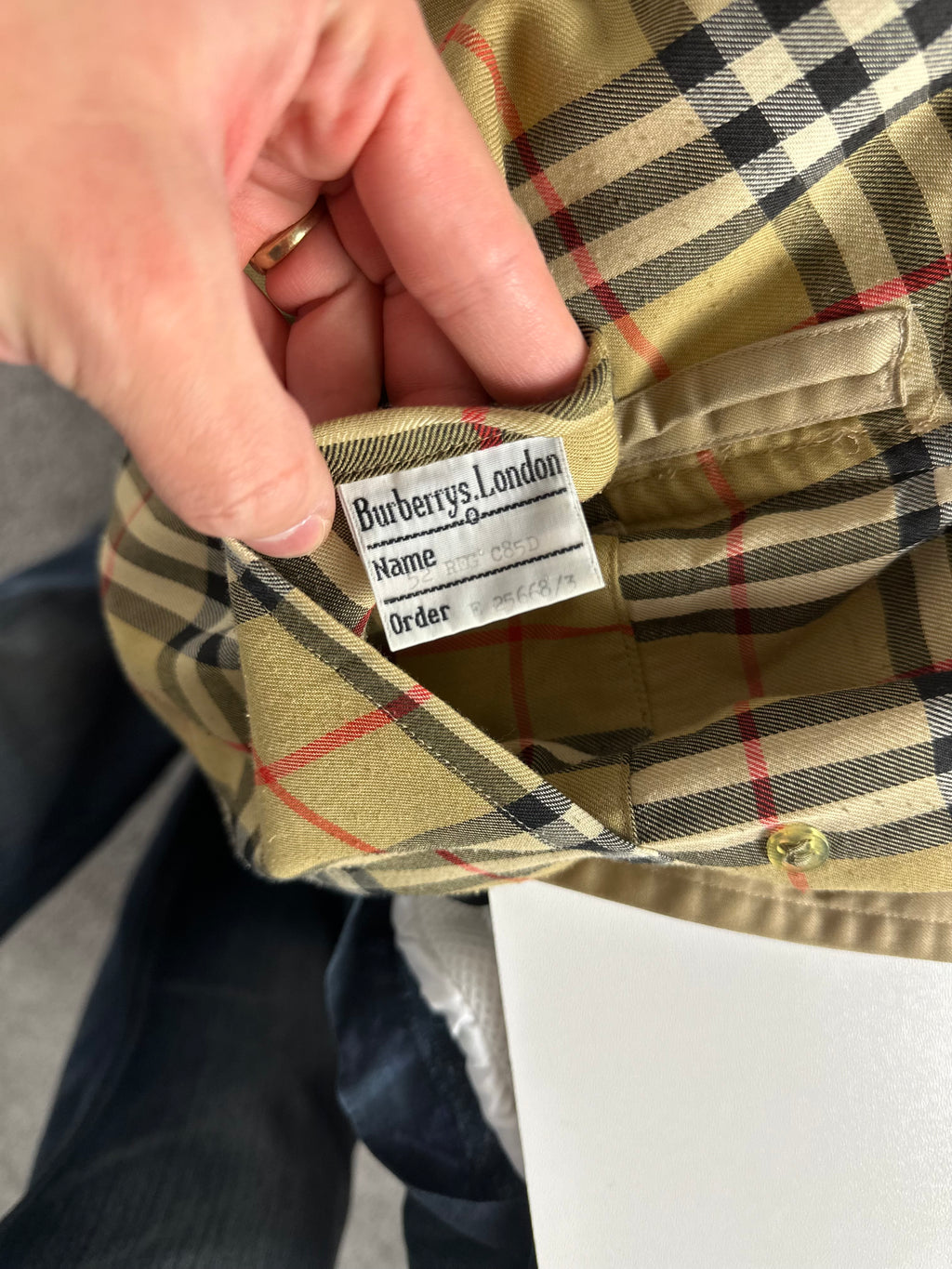 Burberrys Trenchcoat (52/L)