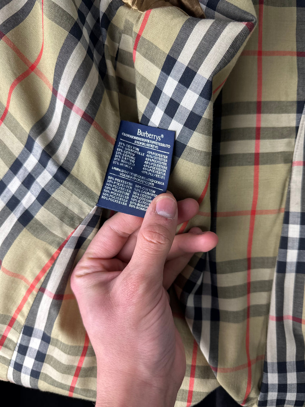 Burberrys Trenchcoat (14/L)