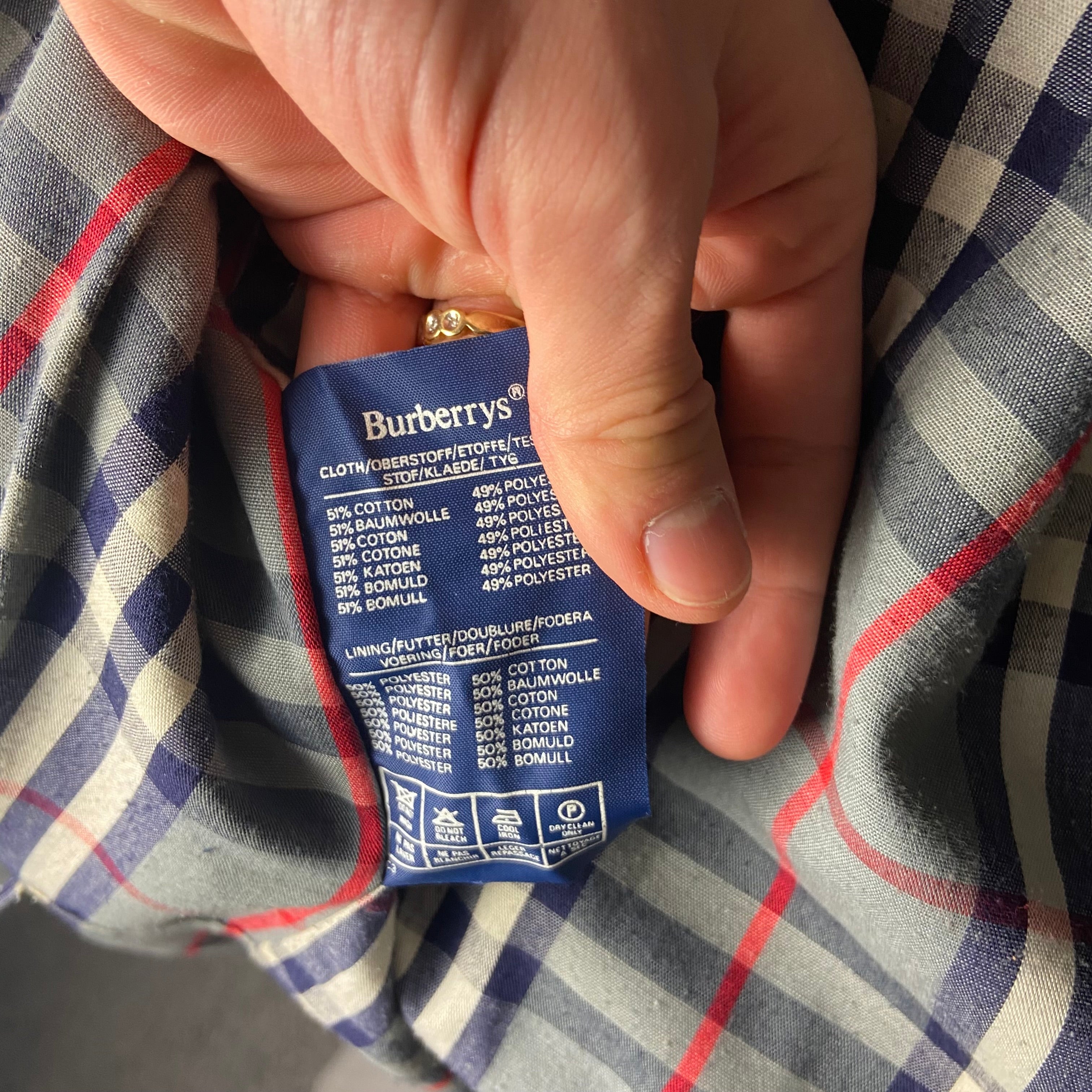 Burberry Trenchcoat Size 52/L