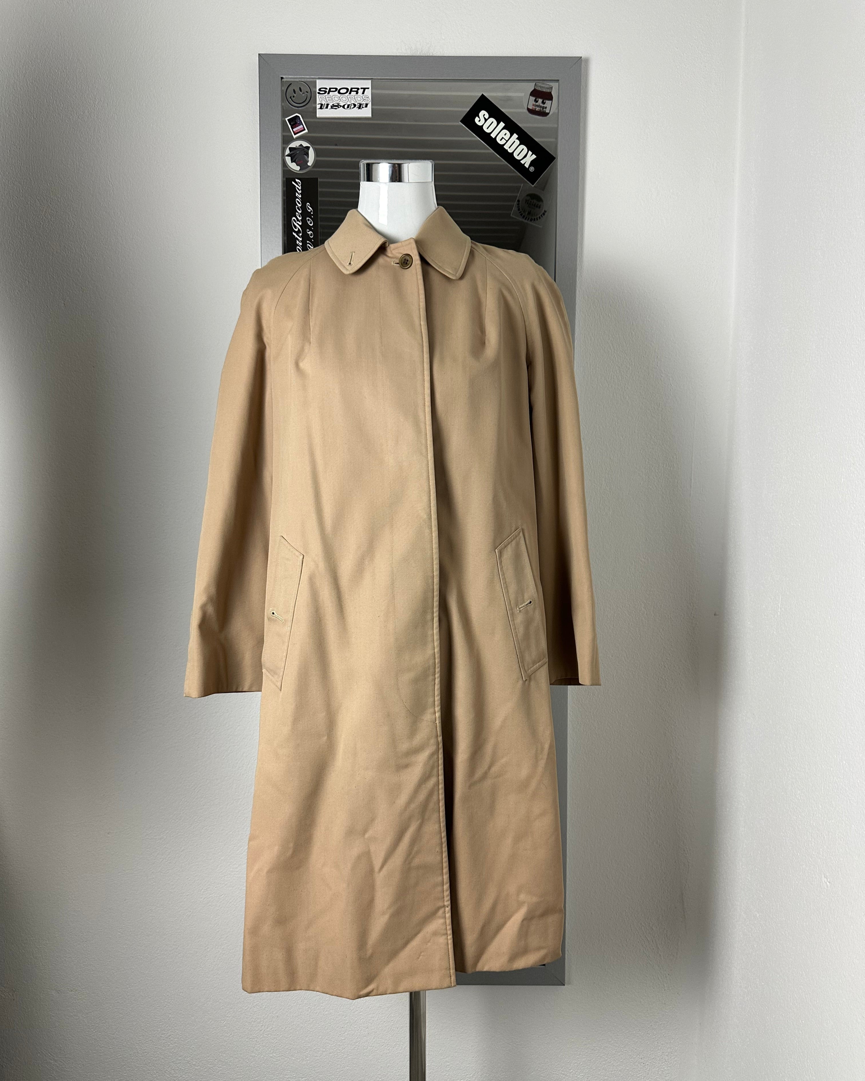 Burberrys Carcoat (10/S)