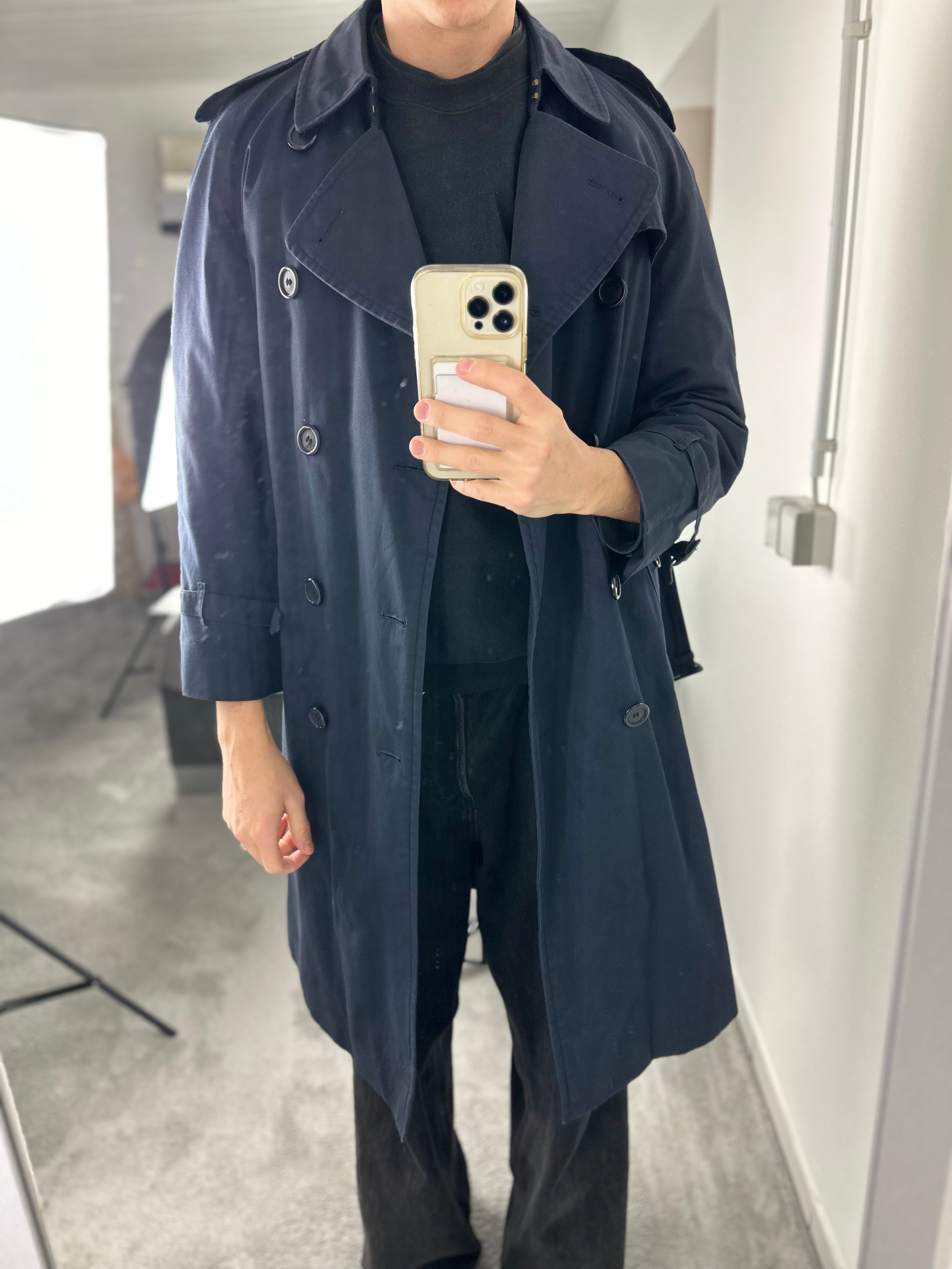 Burberrys Trenchcoat (46/S) including Inlet