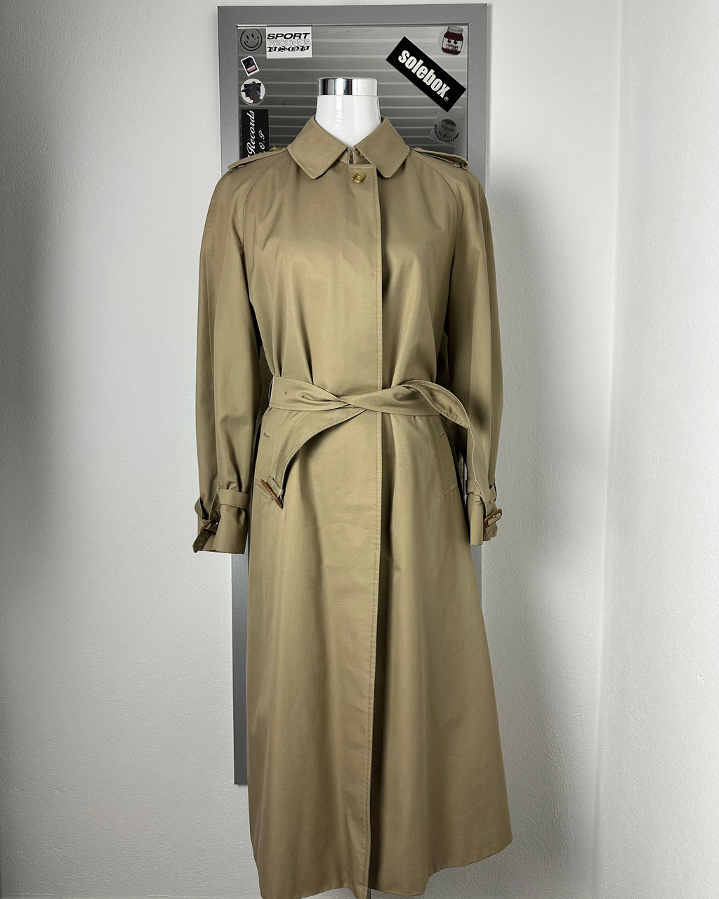 Burberrys Trenchcoat (16/XL)
