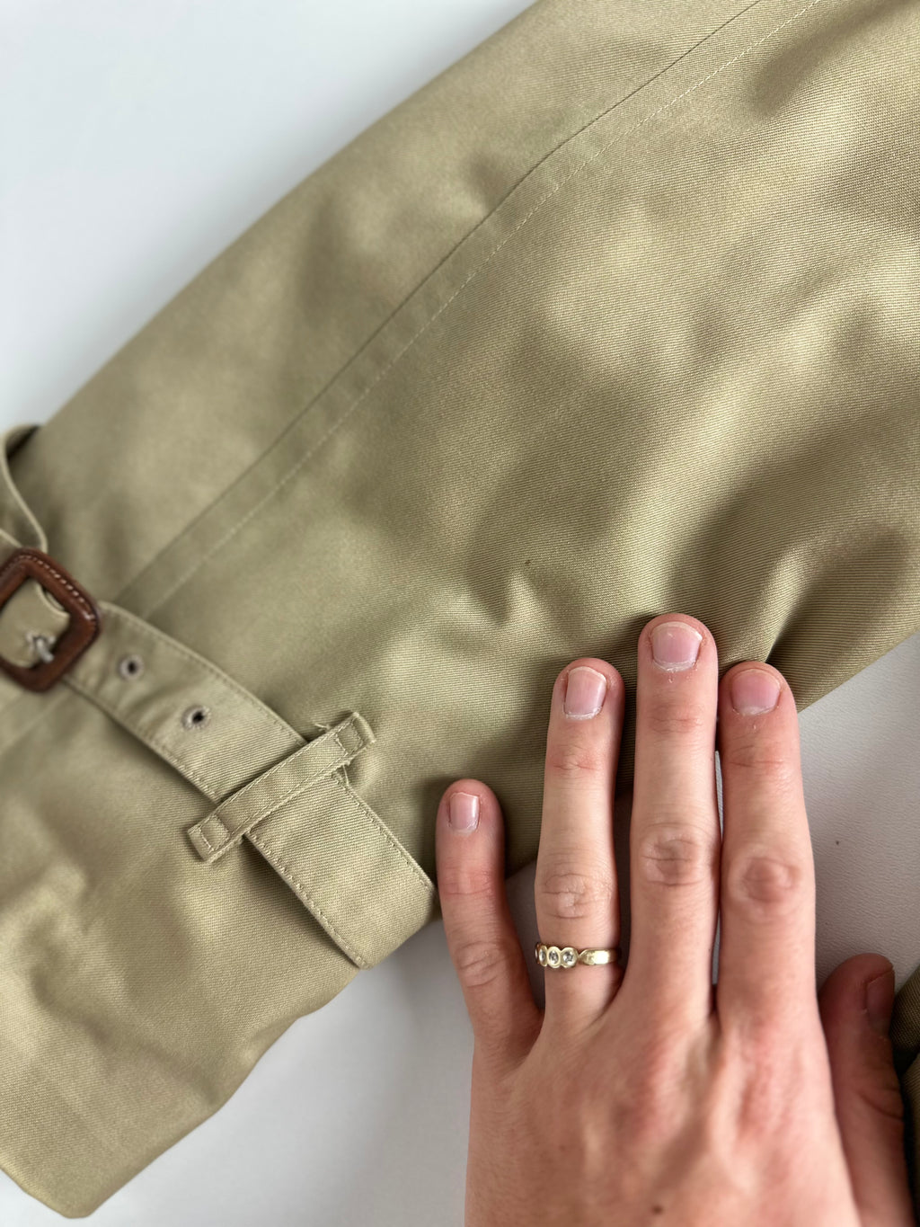 Burberrys Trenchcoat (50/L) including Inlet